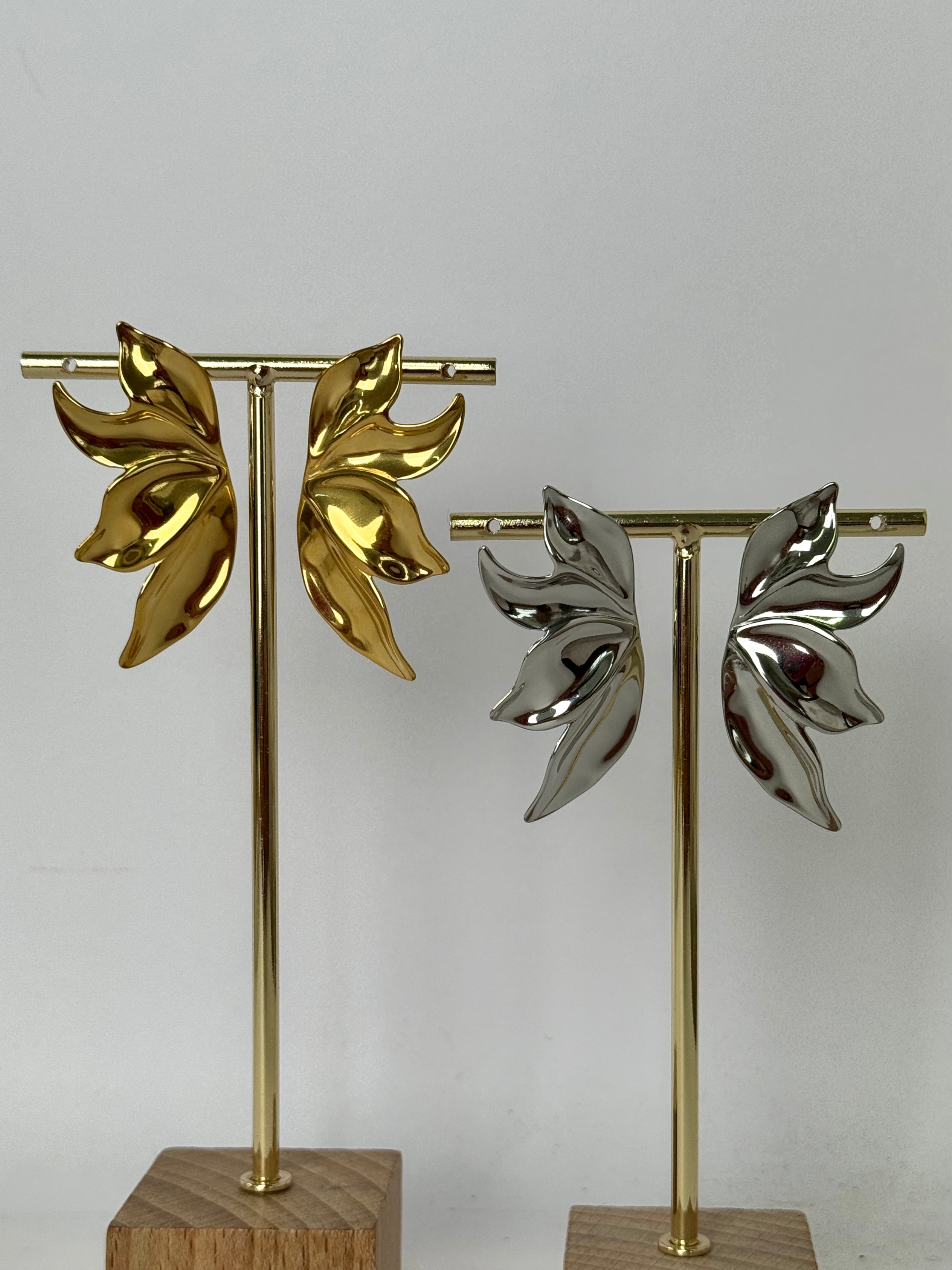 Orecchini petalo - 2 colori