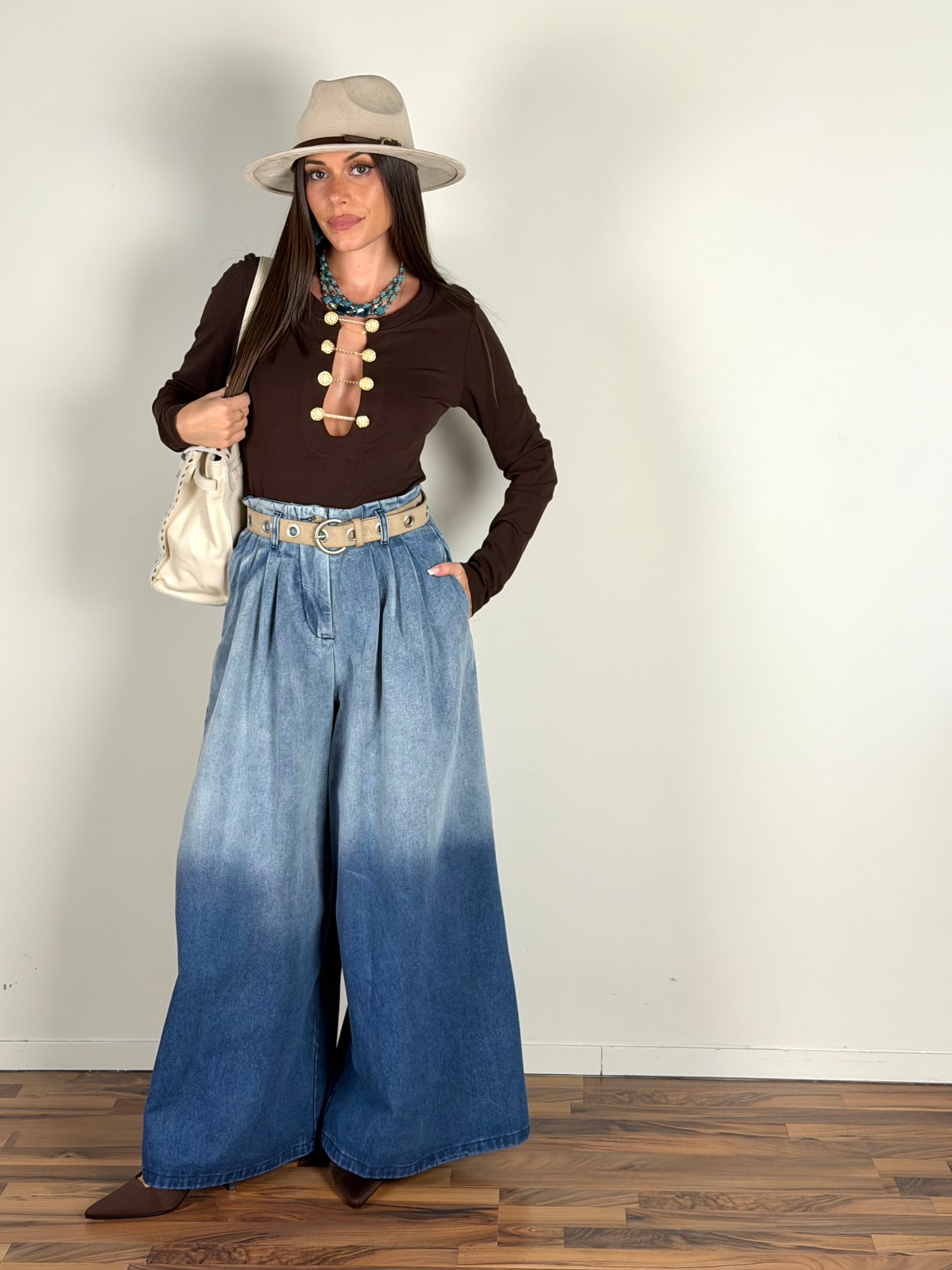 Body Sharon moro