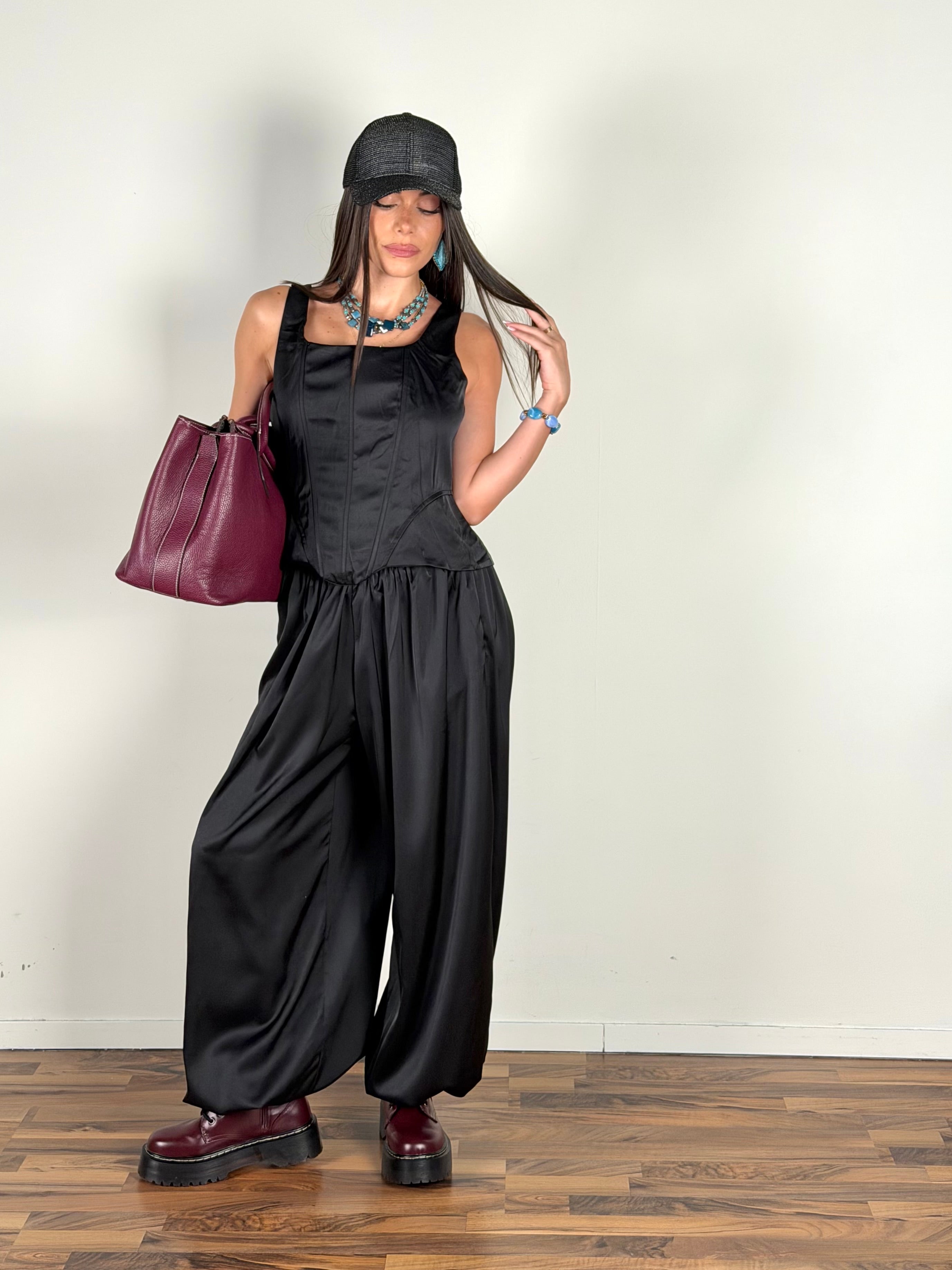 Completo premium Micaela nero