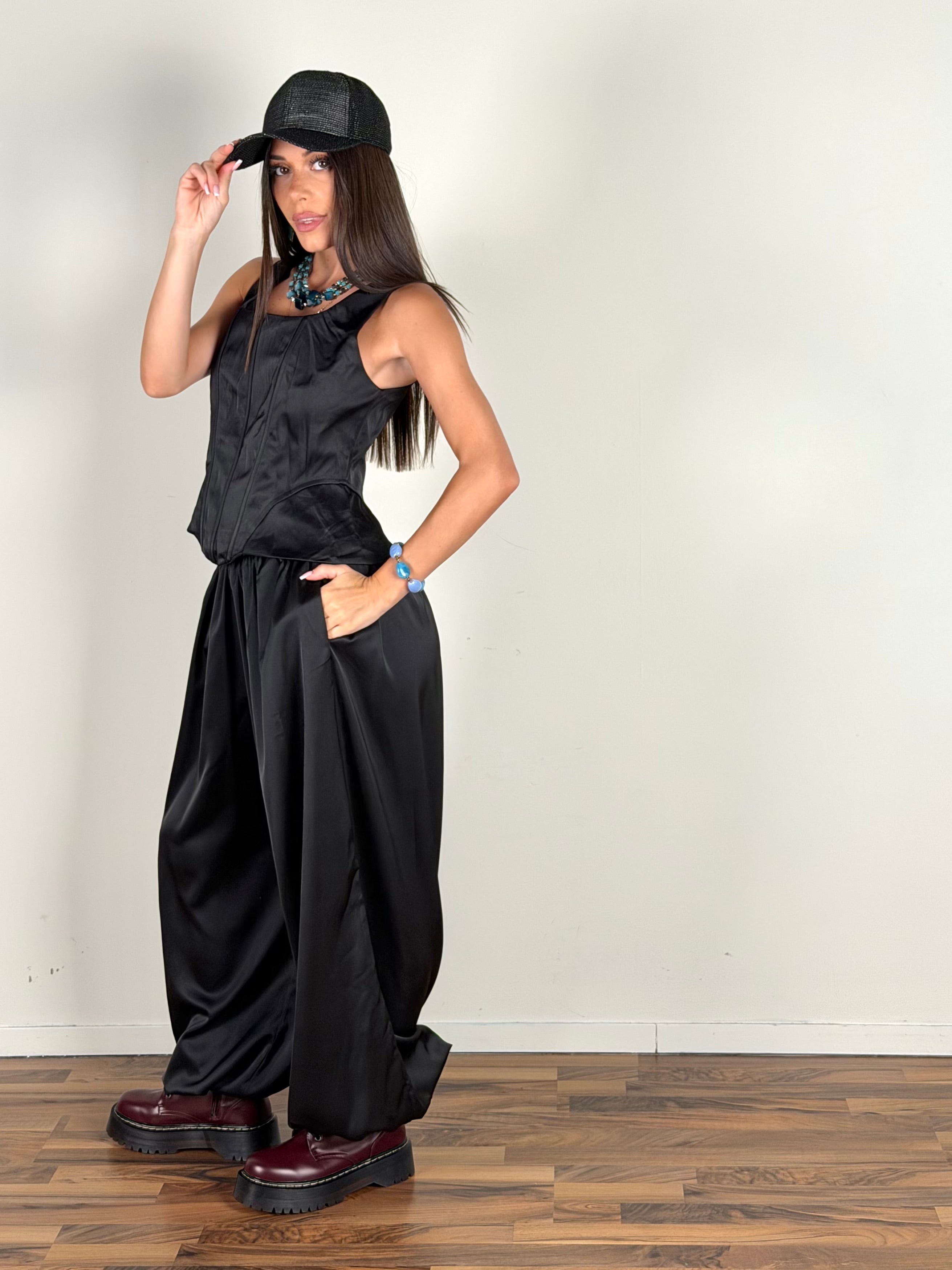 Completo premium Micaela nero