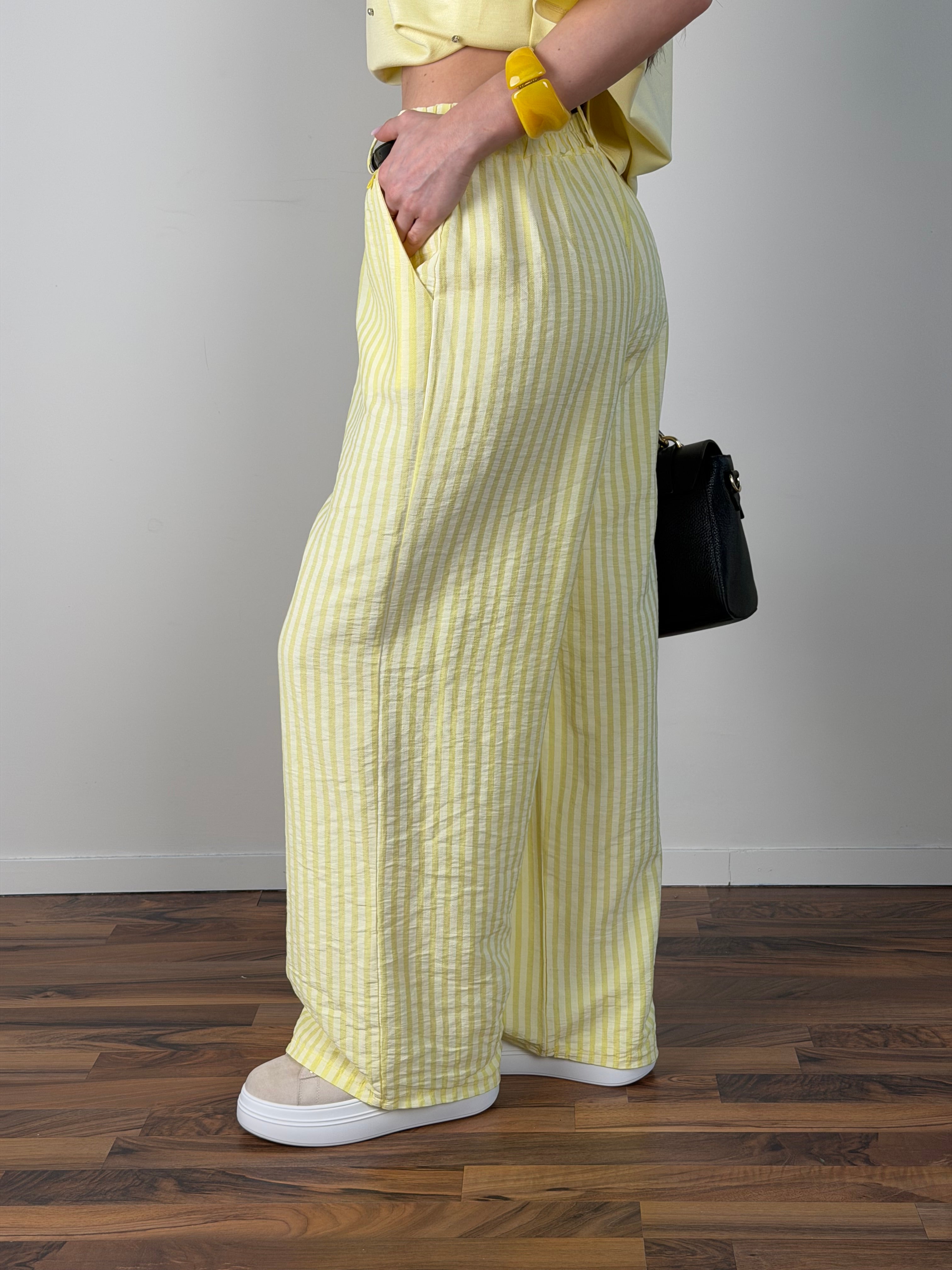 Pantalone Essenza giallo