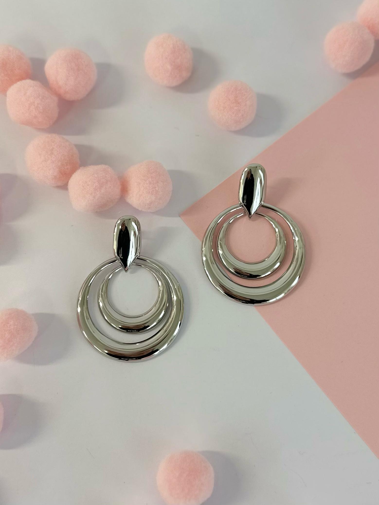 Orecchini goccia vuota