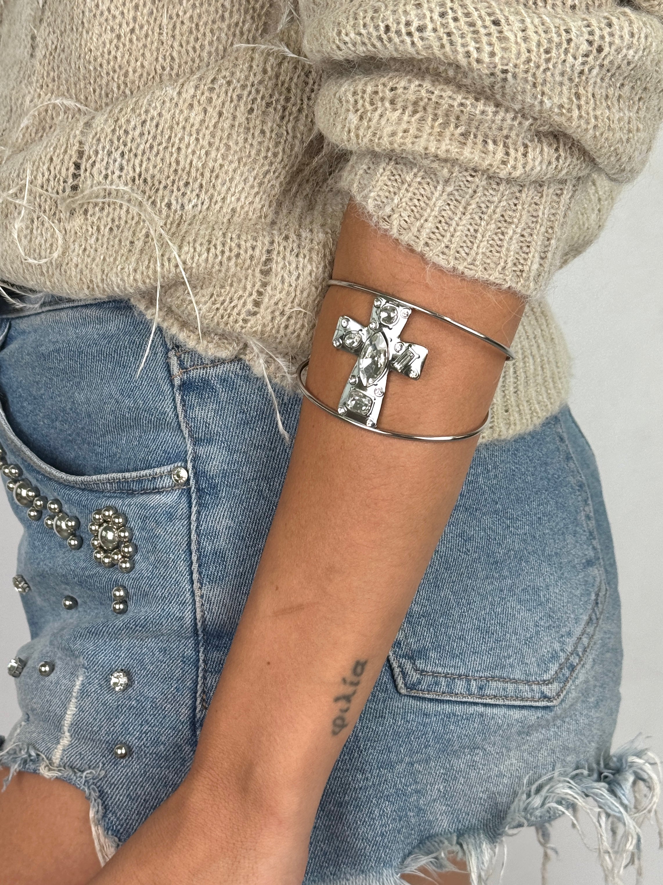 Bracciale rigido maxi croce