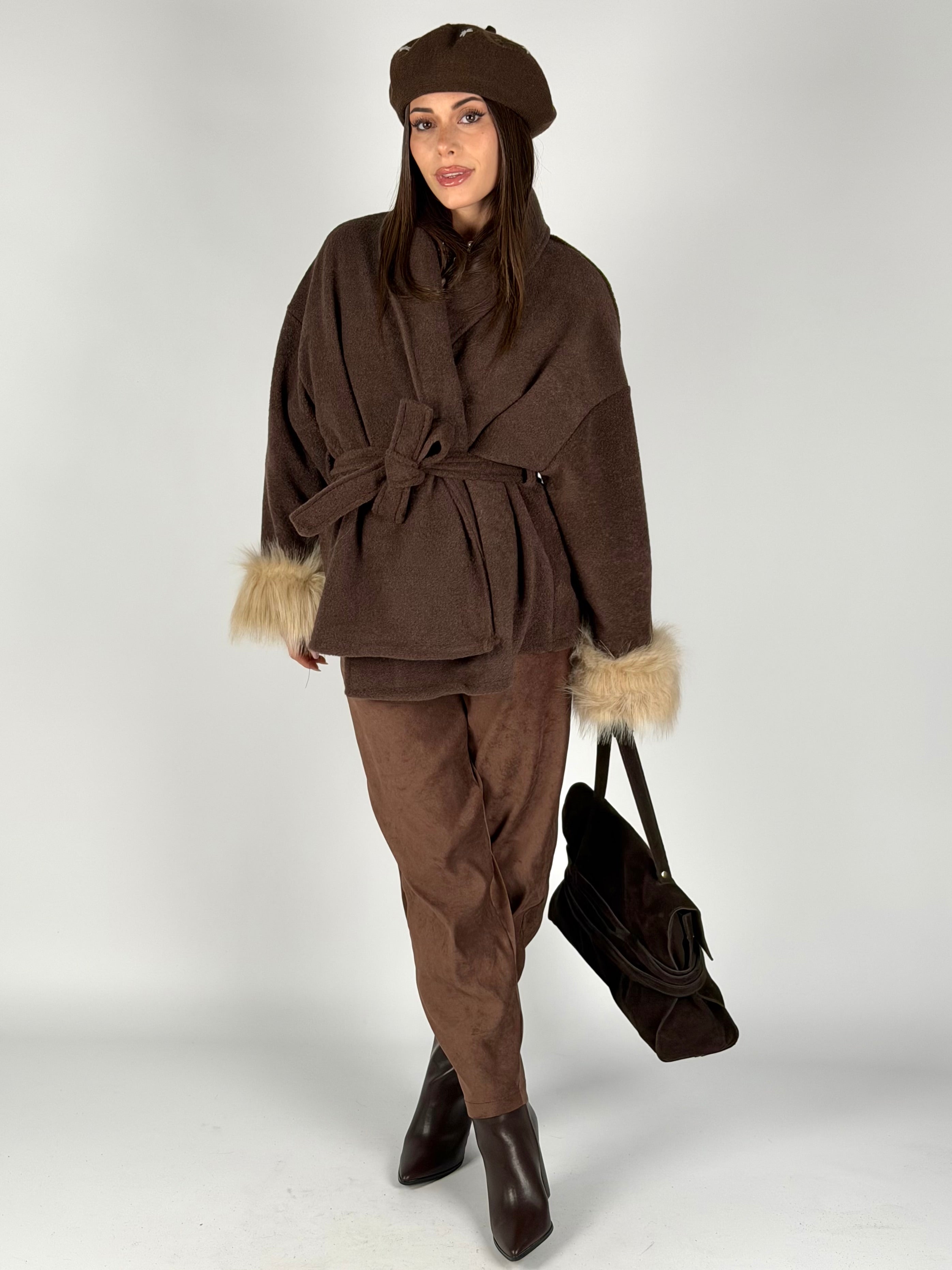 Cappotto maniche pelliccia moro