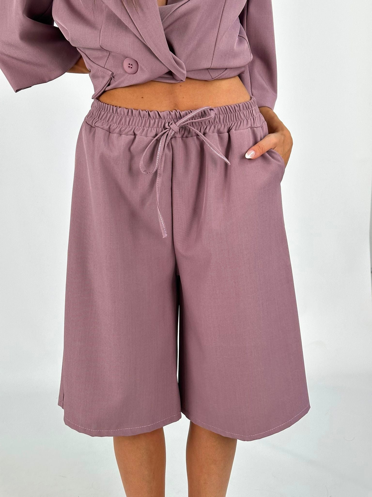 Completo giacca + bermuda rosa