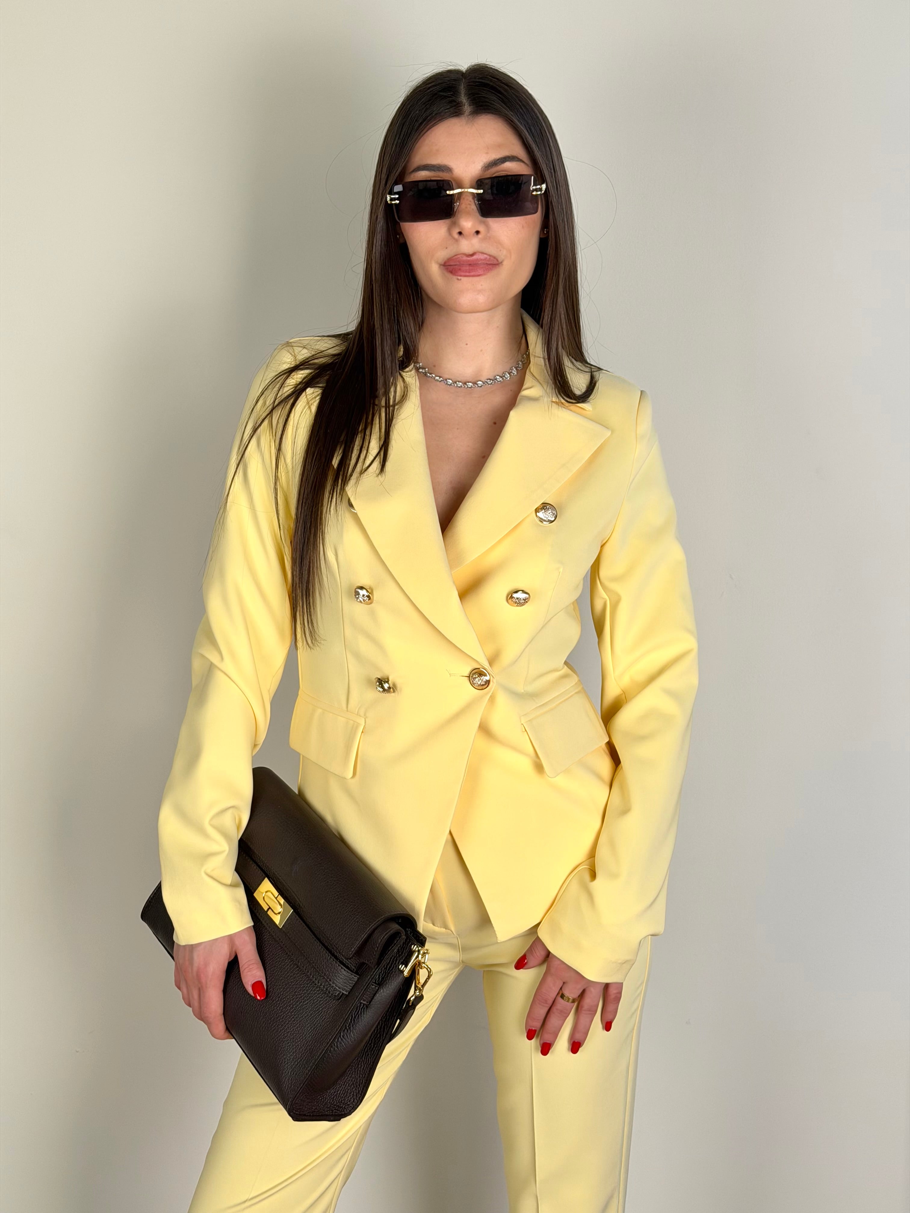 Completo Amy giallo