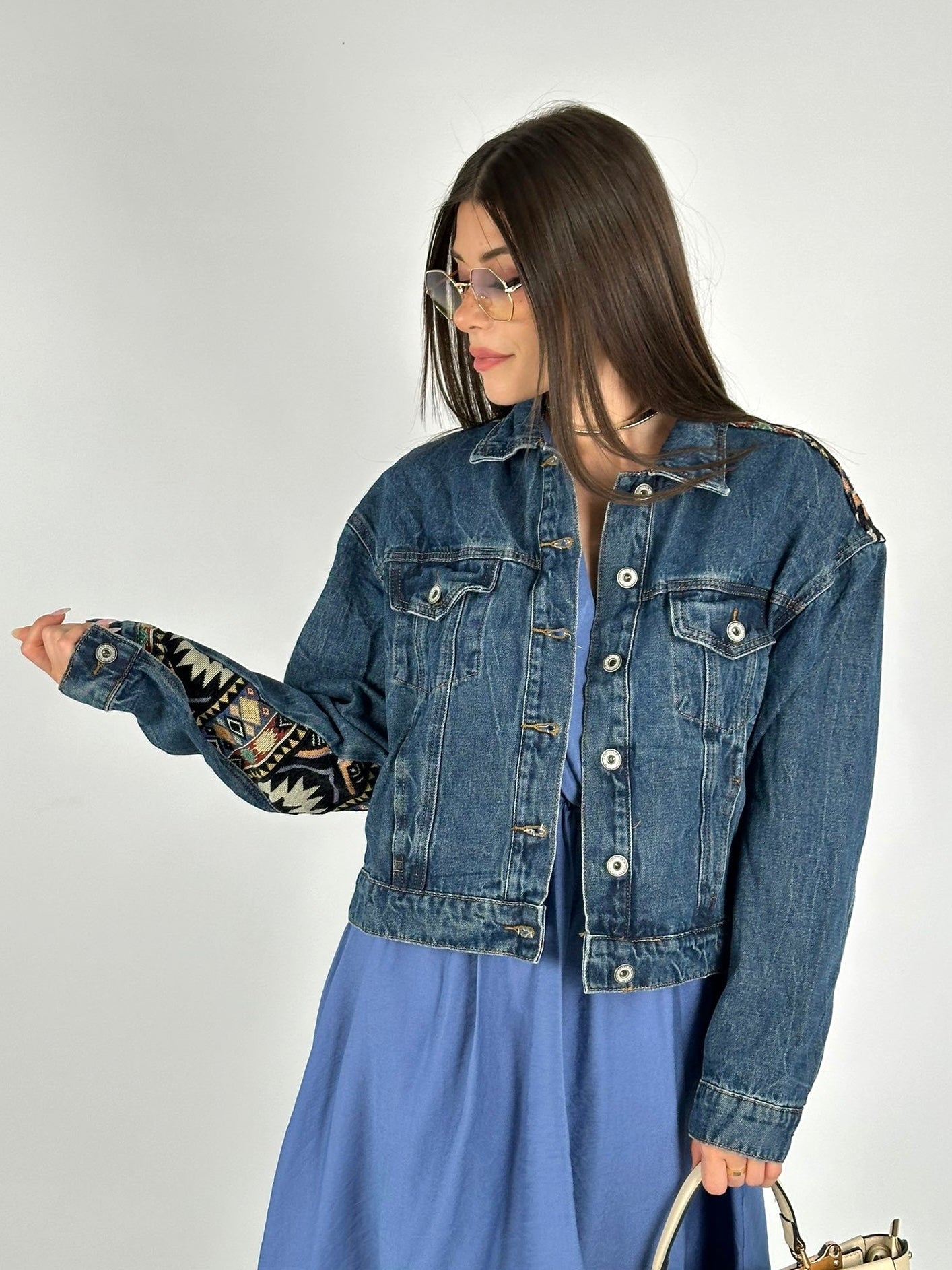 Giubbino di jeans ricamato India