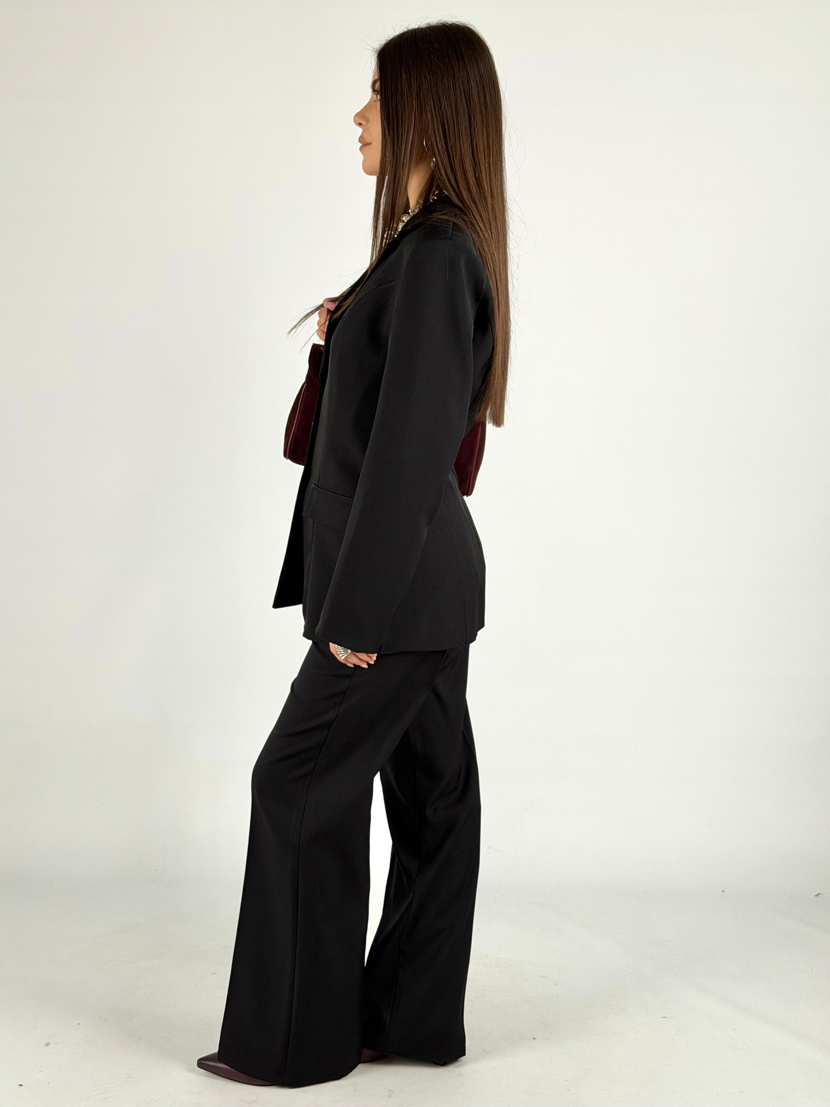 Completo premium Lysa nero