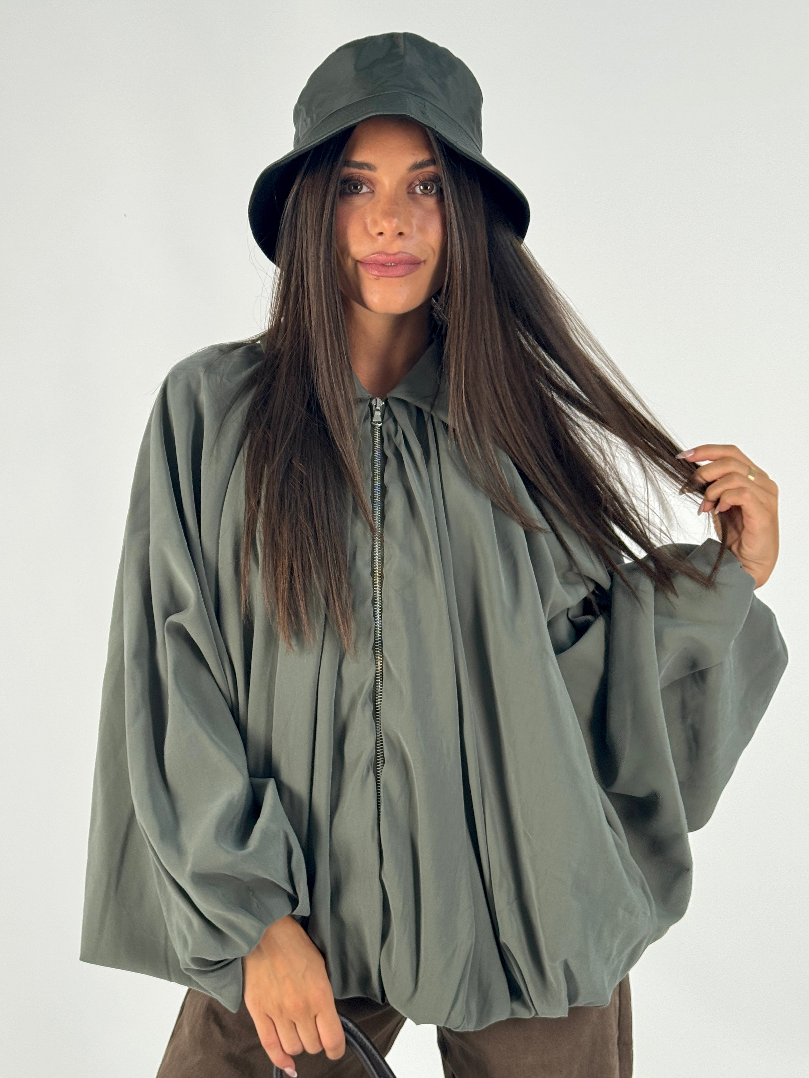 Giubbino a sbuffo verde