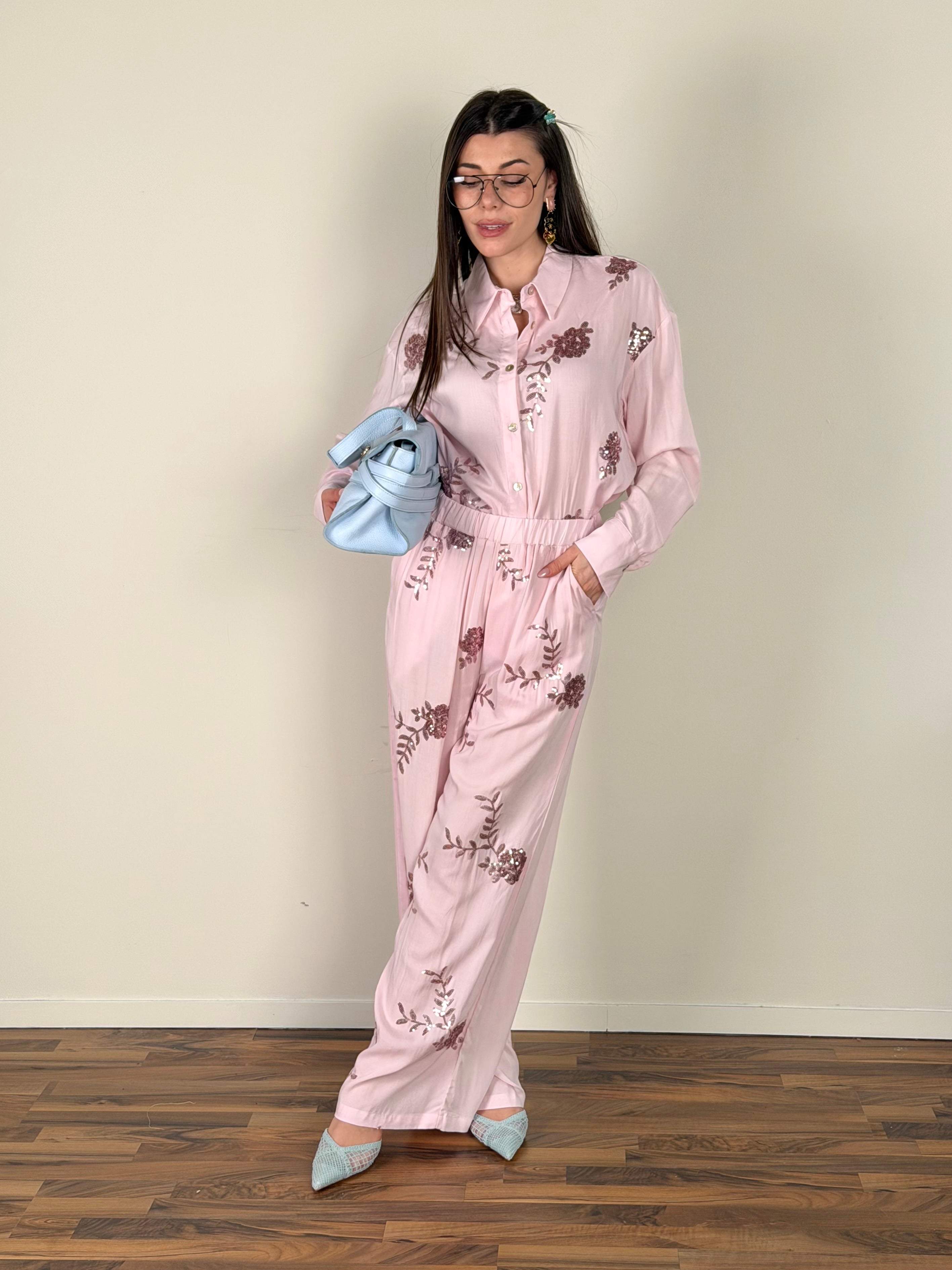 Completo Zuleima rosa