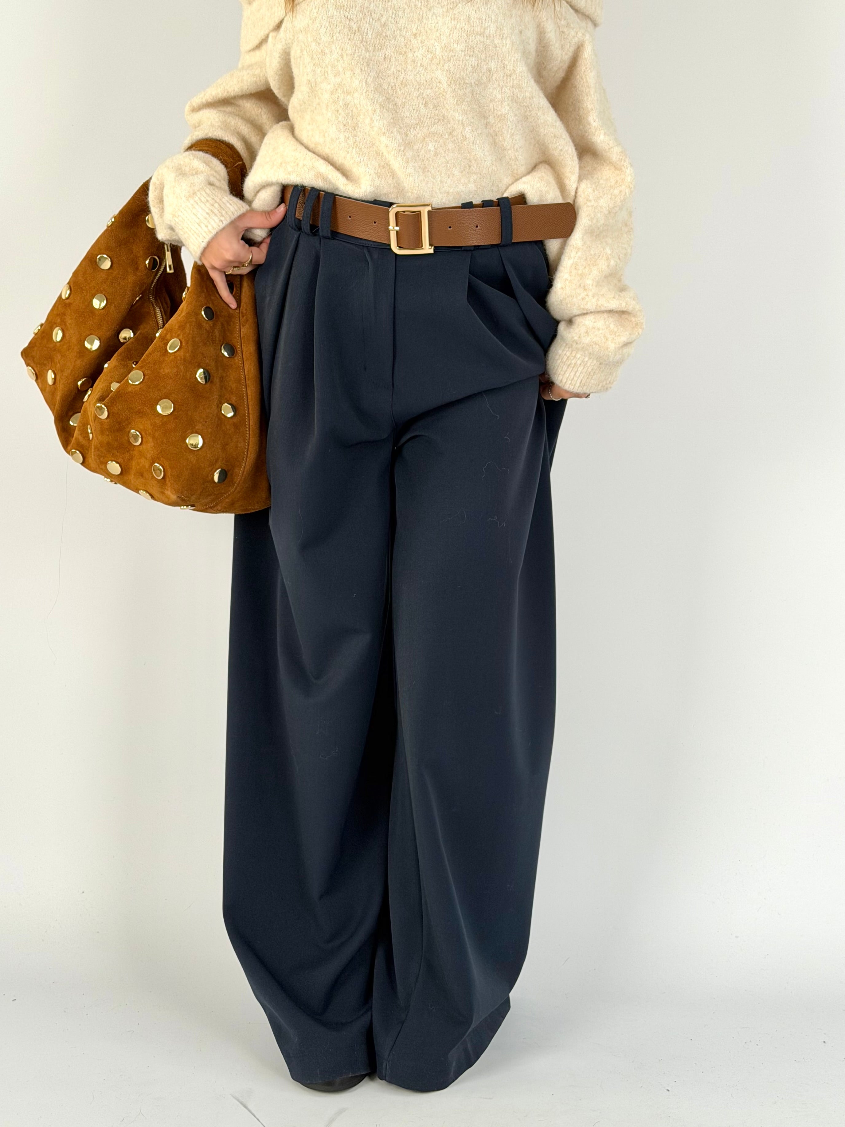 Maglia scollo a barca beige