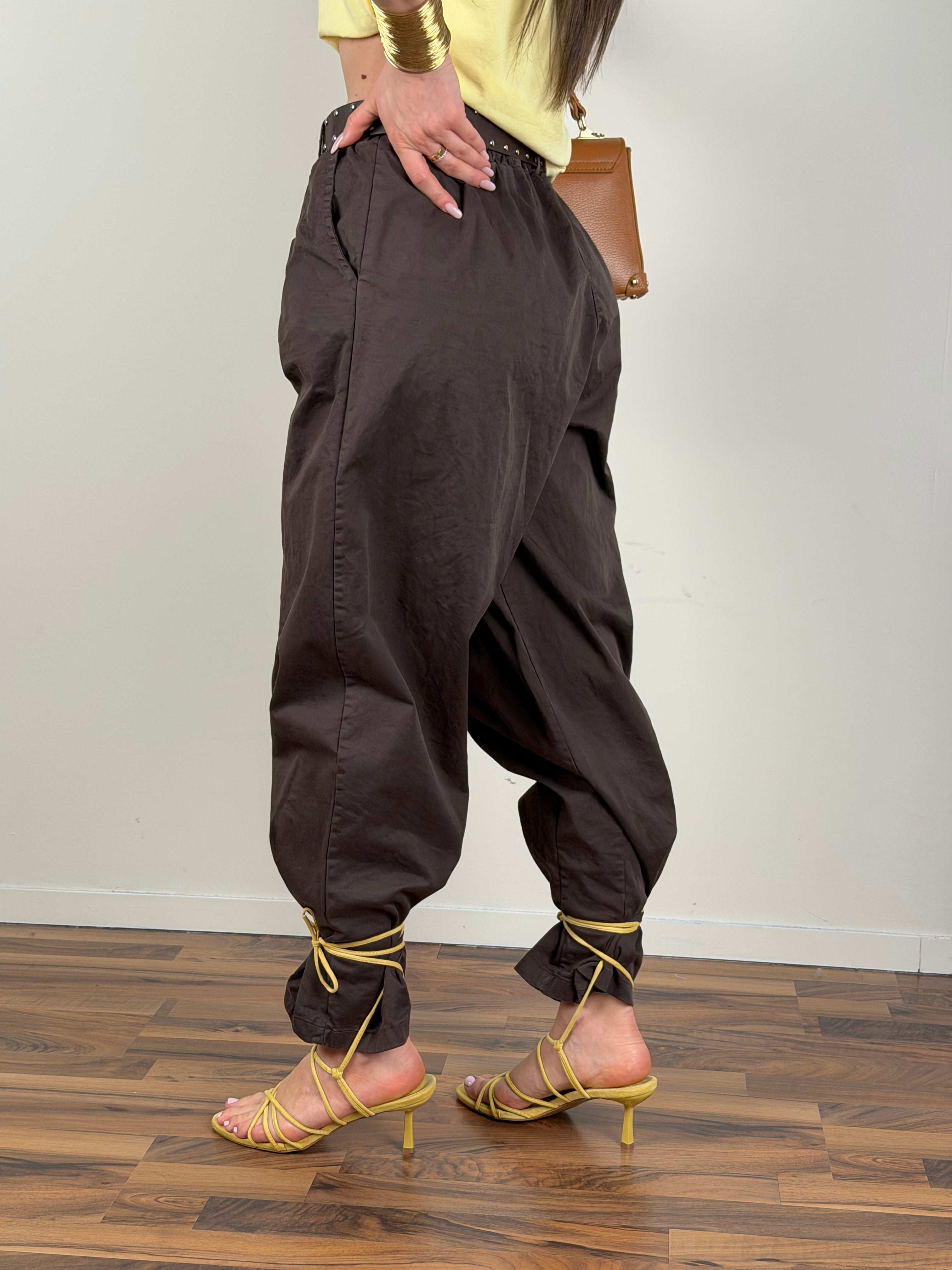 Pantalone Carmen moro
