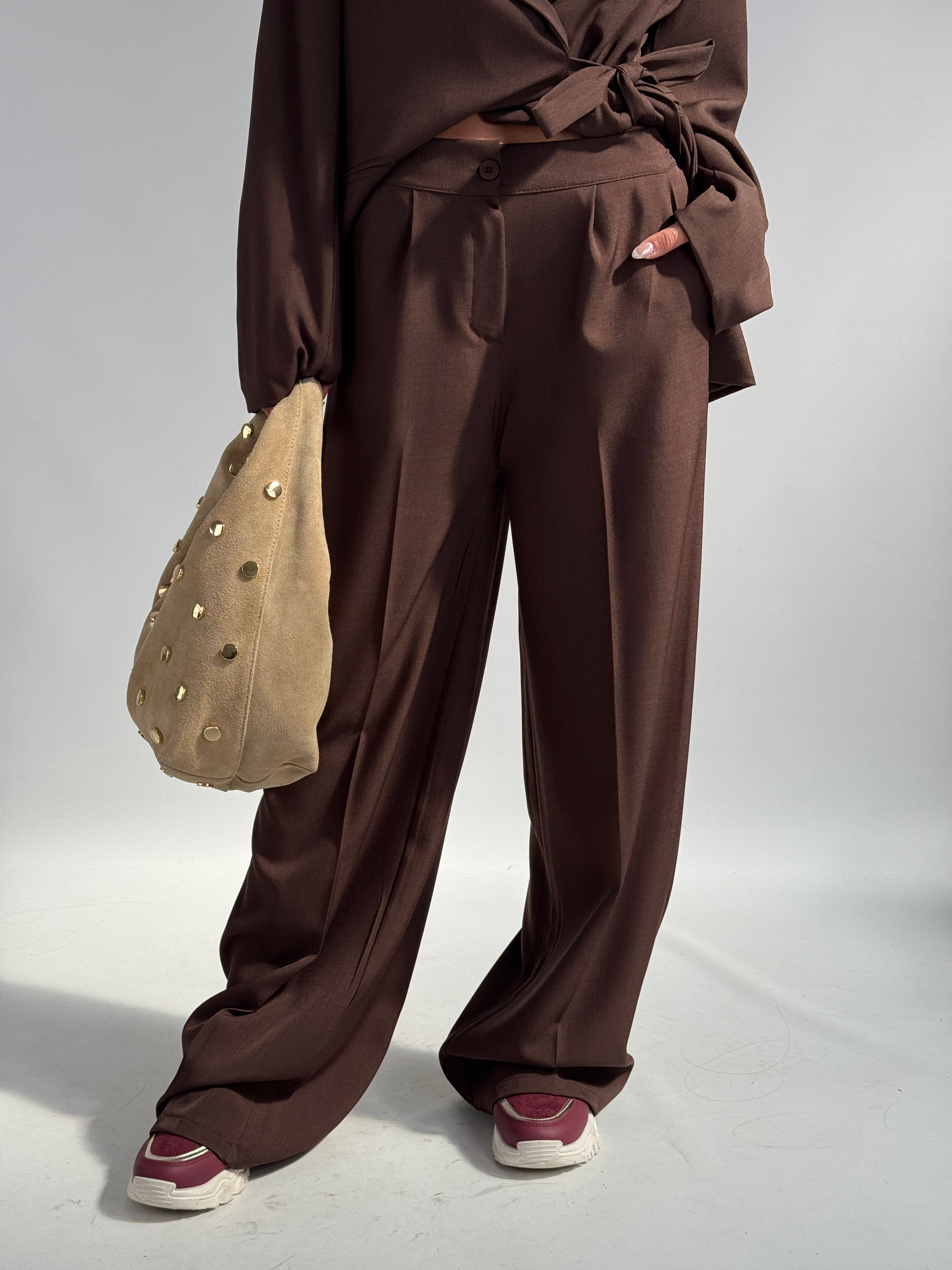 Completo Miriam marrone