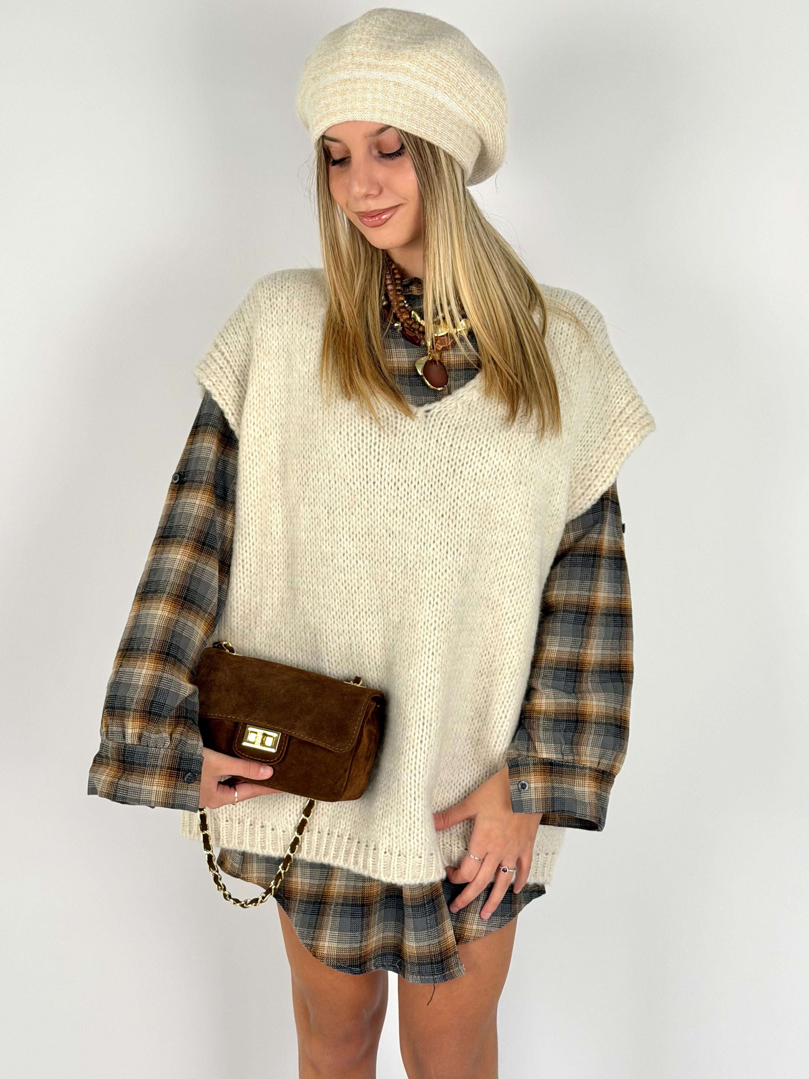 Smanicato + sciarpa beige