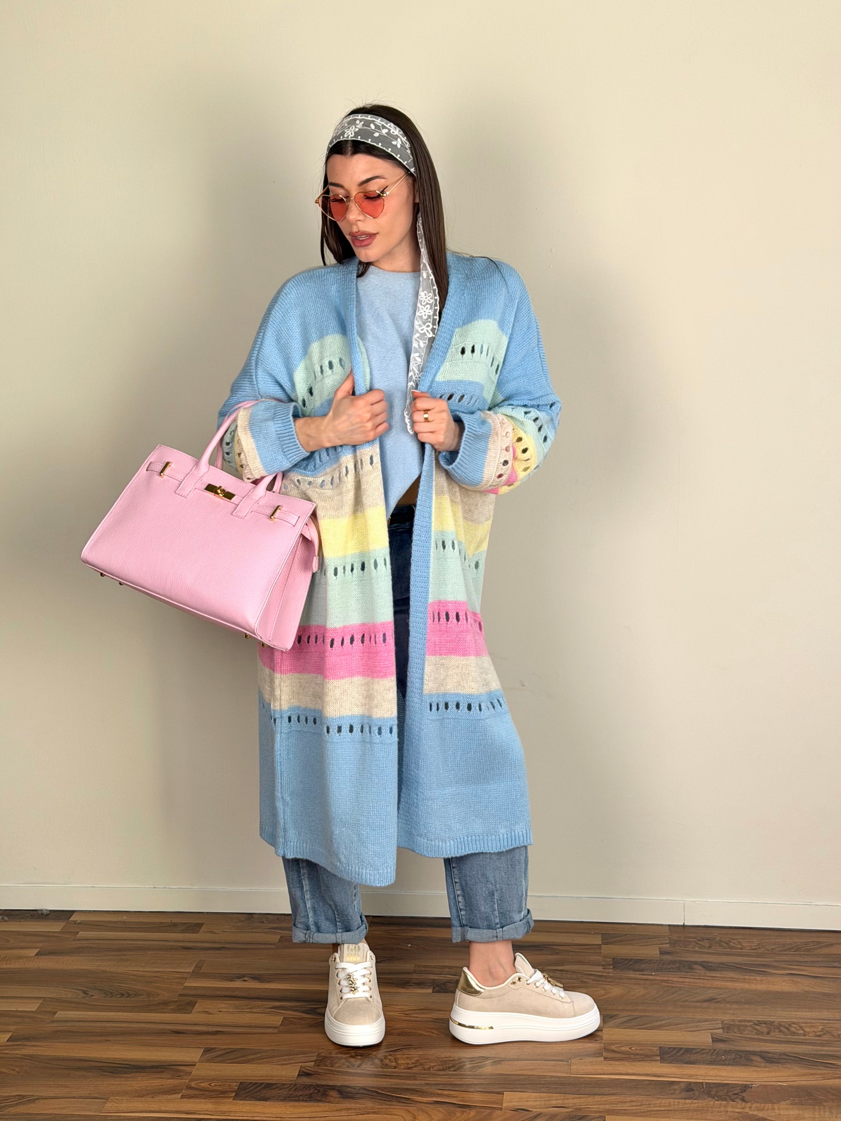 Cardigan bicolor celeste