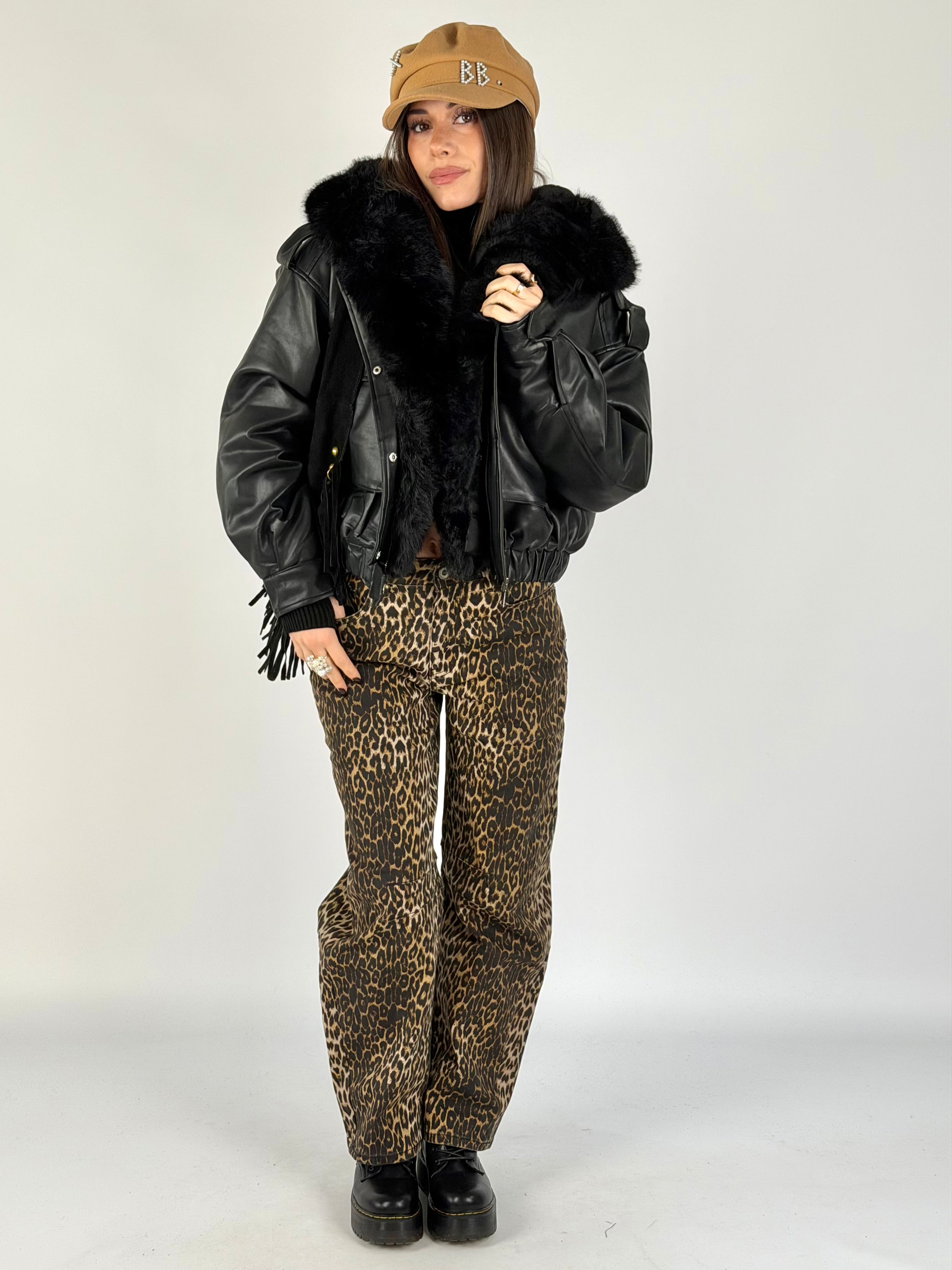 Chiodo con eco pelliccia nera