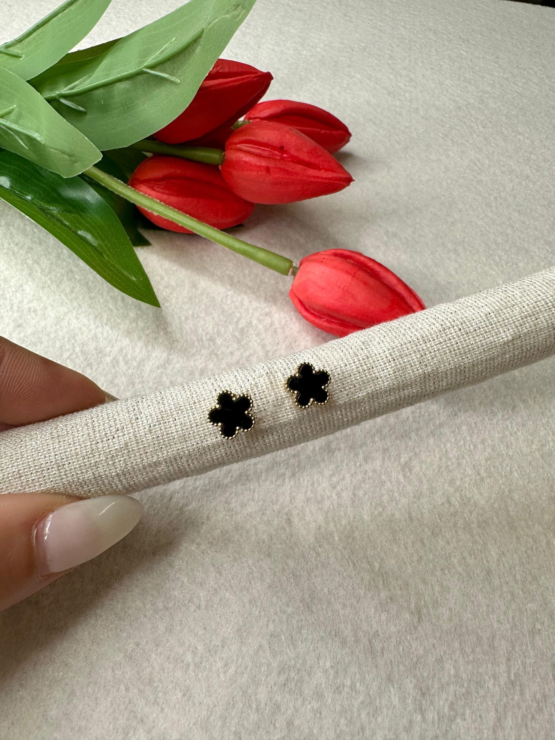 Orecchini fiore LV piccolo