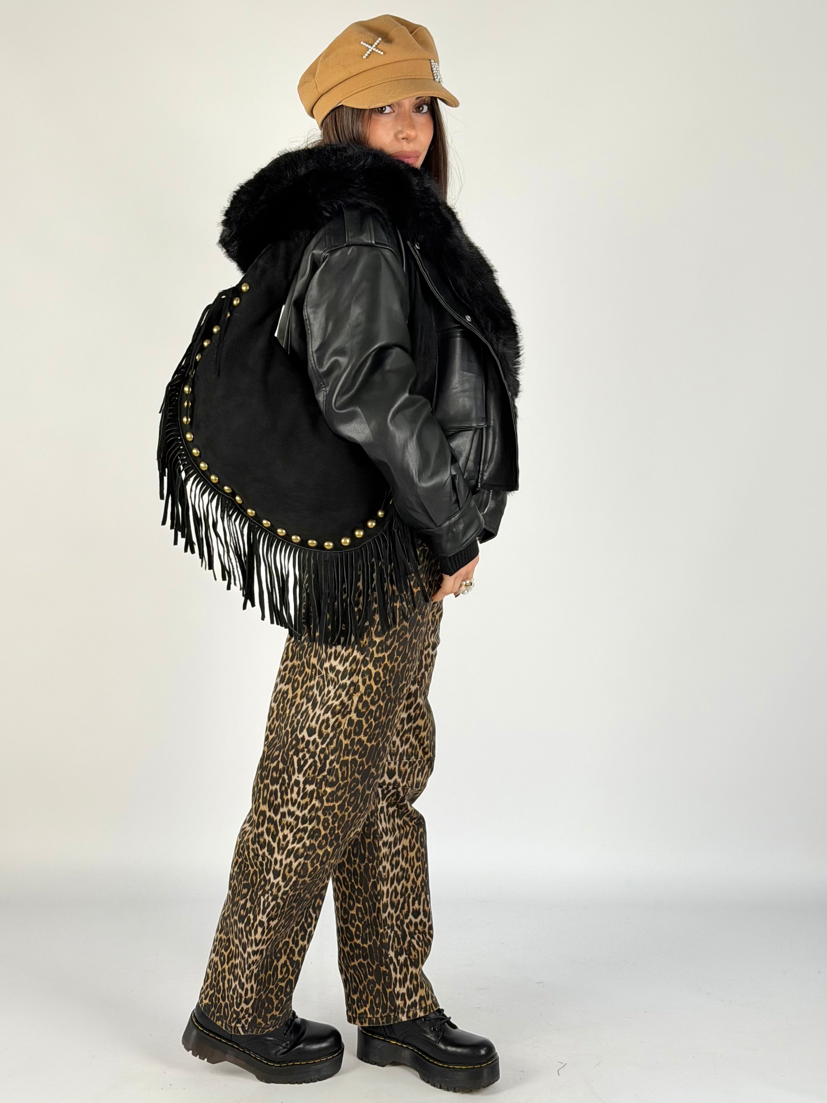 Chiodo con eco pelliccia nera