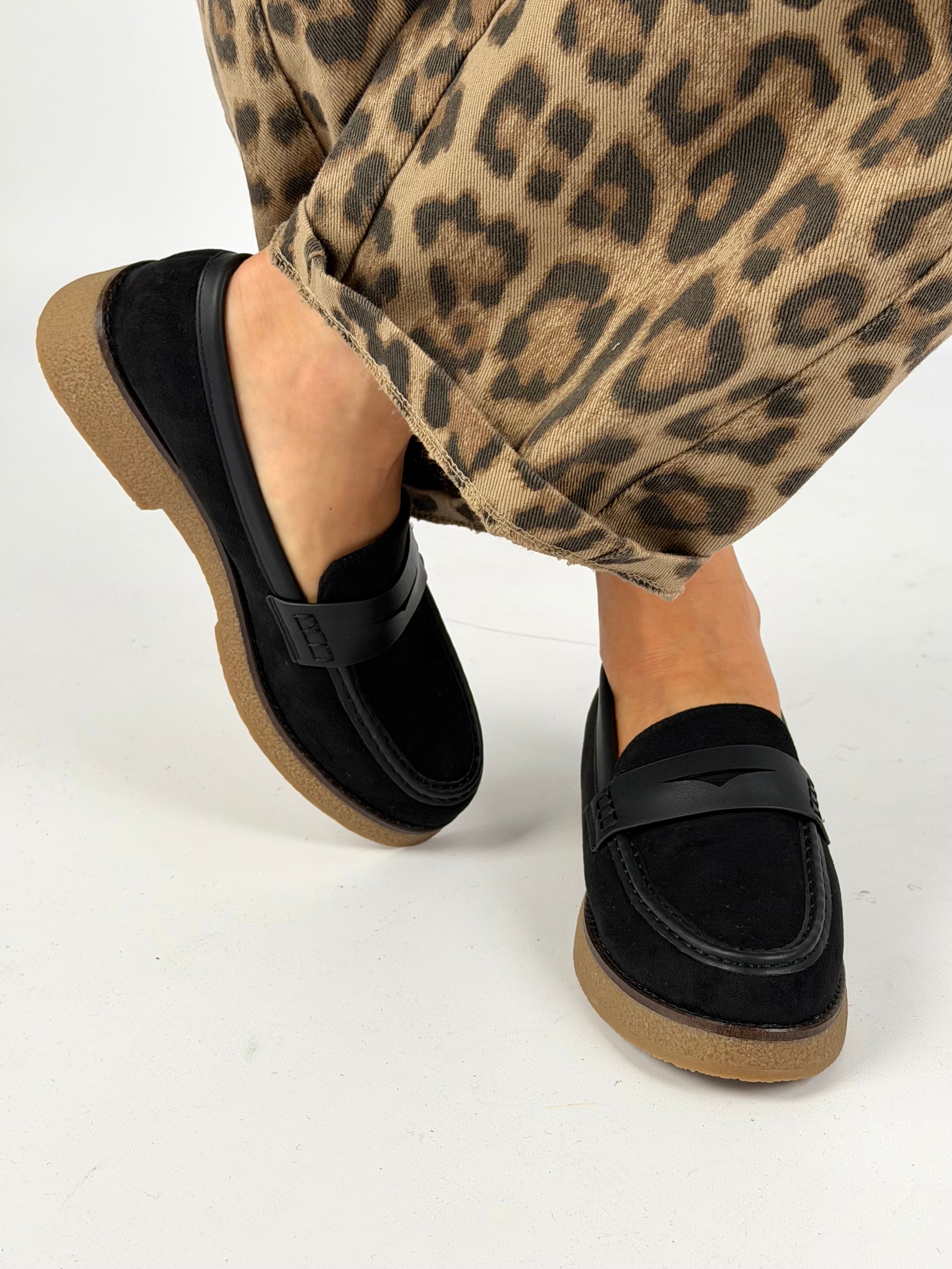 Mocassino scamosciato nero