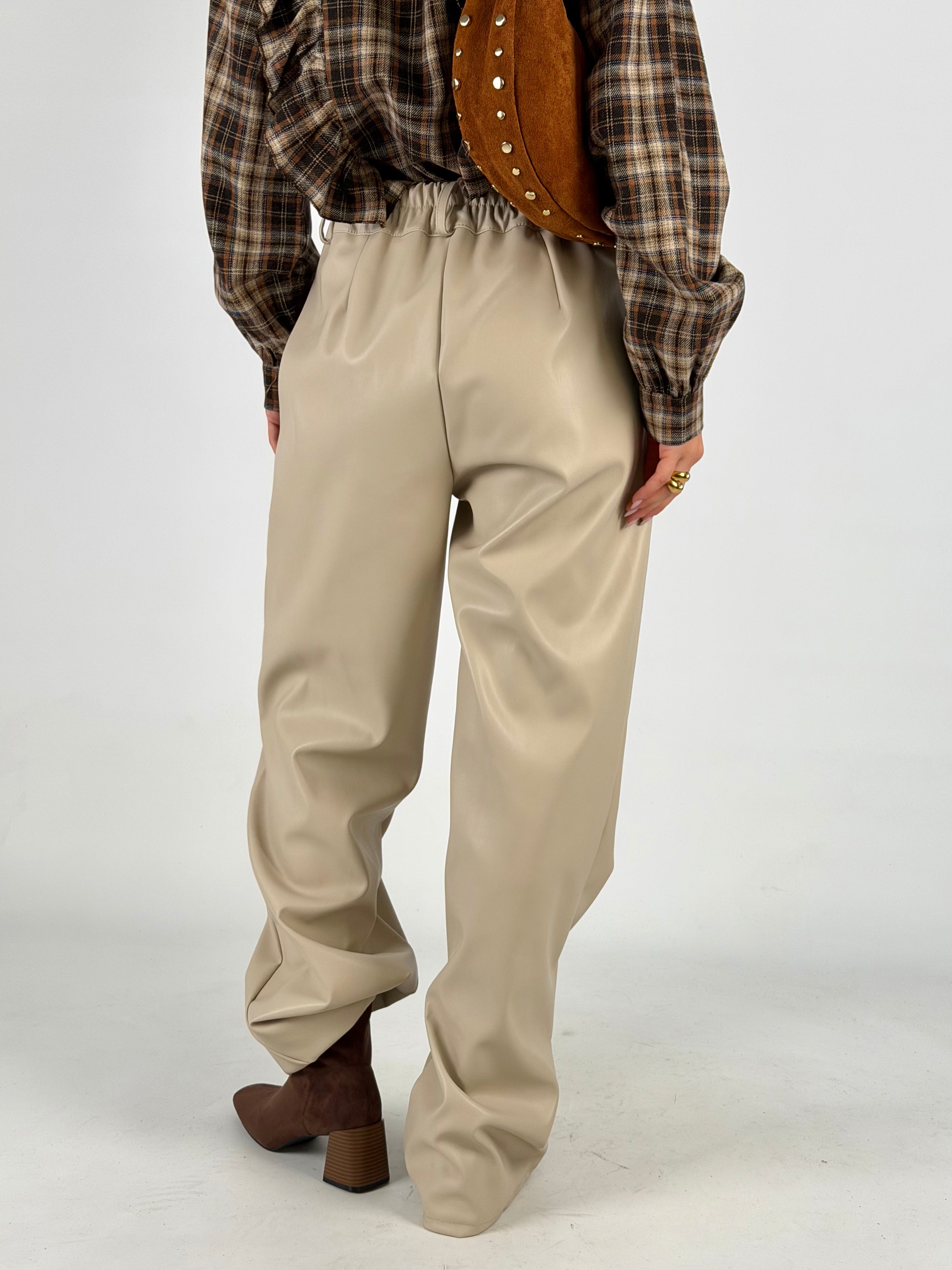 Pantalone ecopelle beige