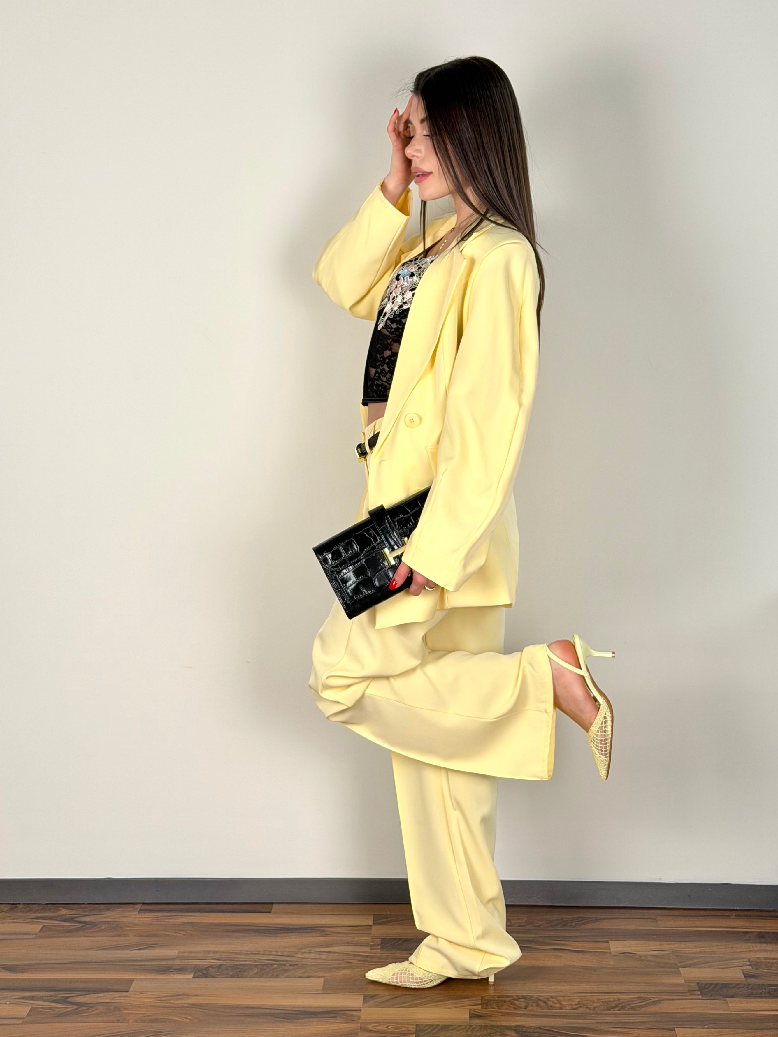 Completo Ylenia giallo