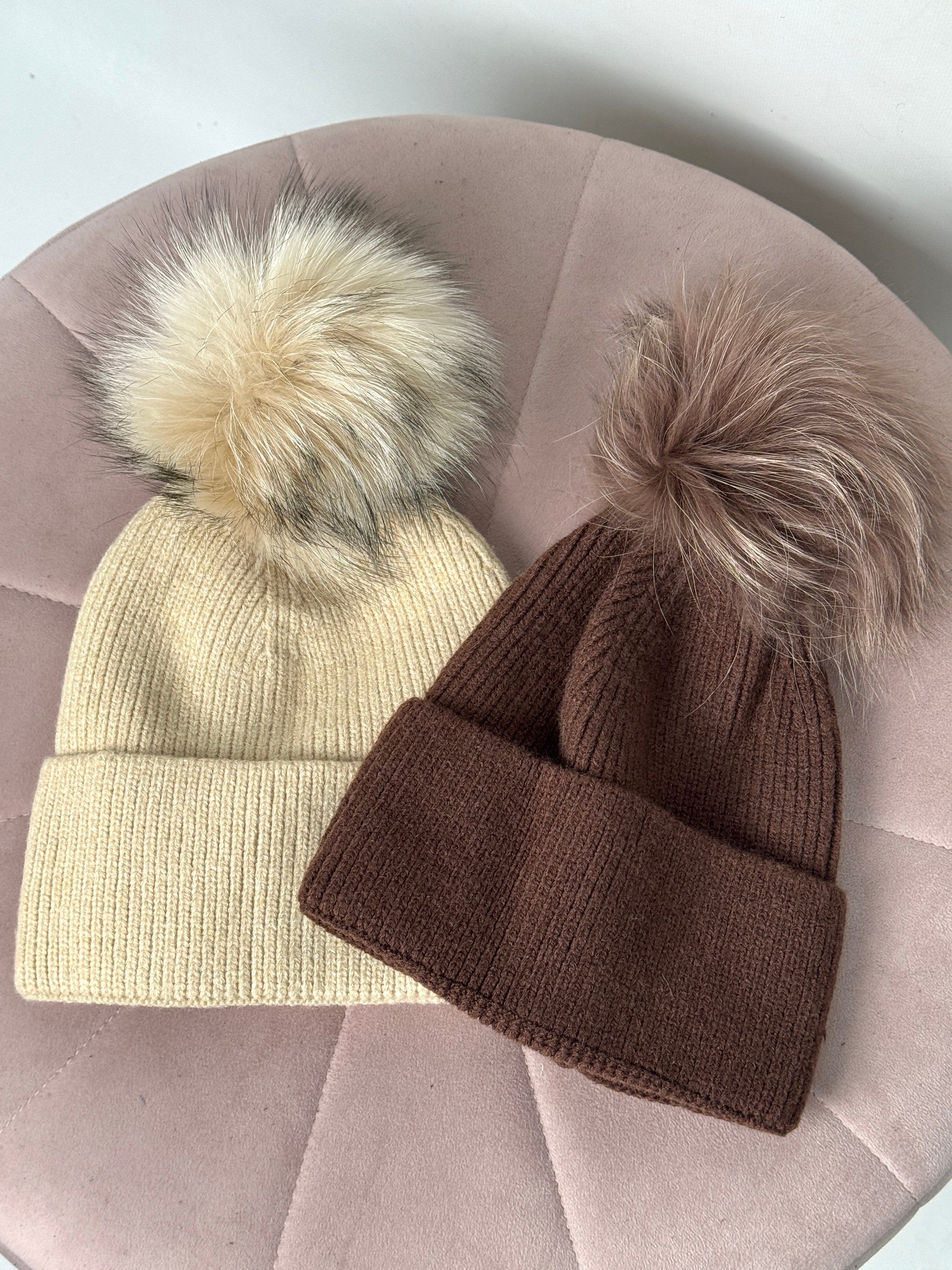 Cappello pon pon - 5 colori