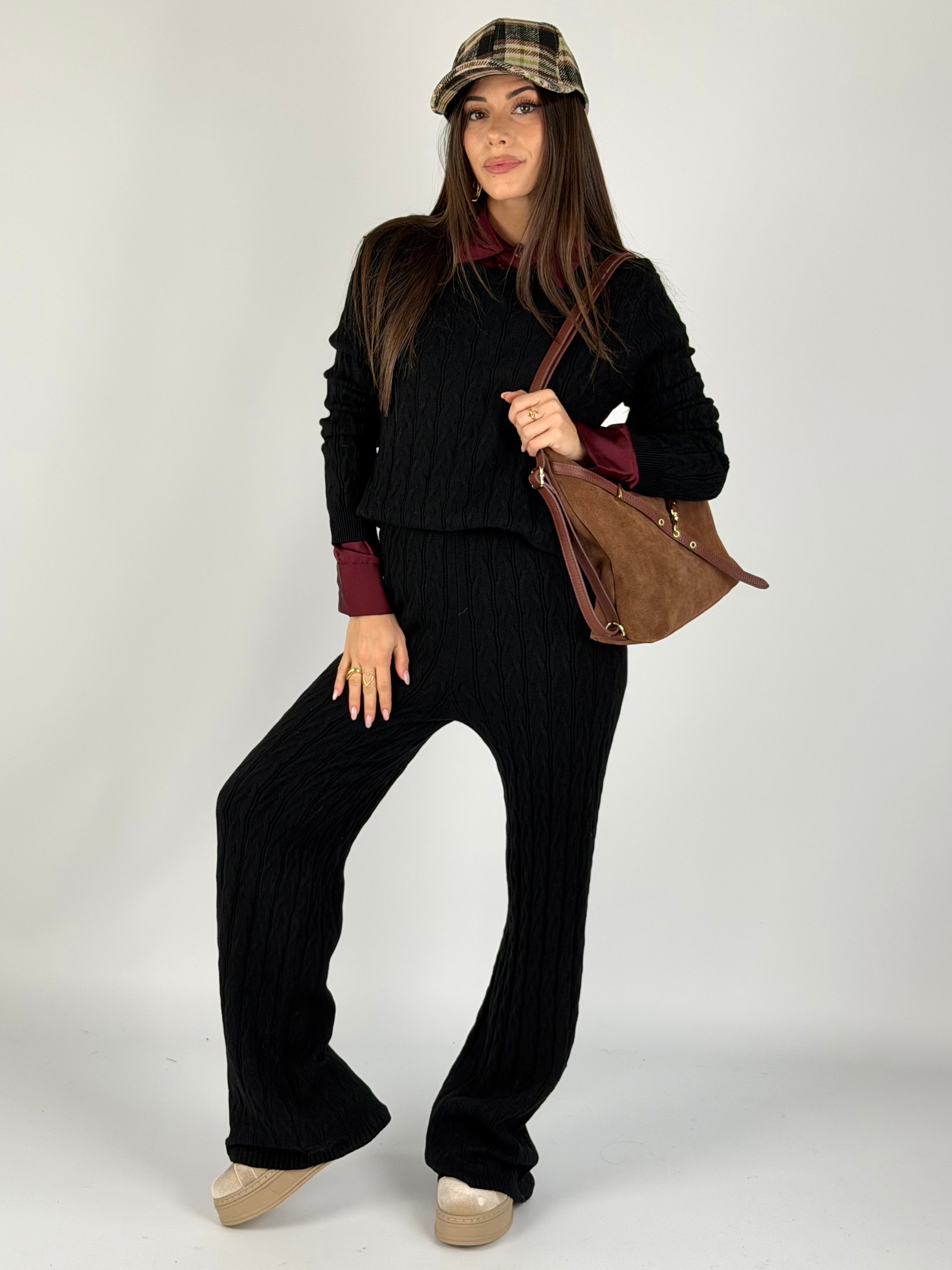 Tuta sportiva glam nera