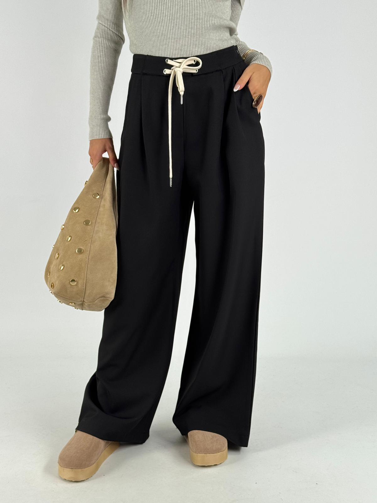 Pantalone laccetto nero