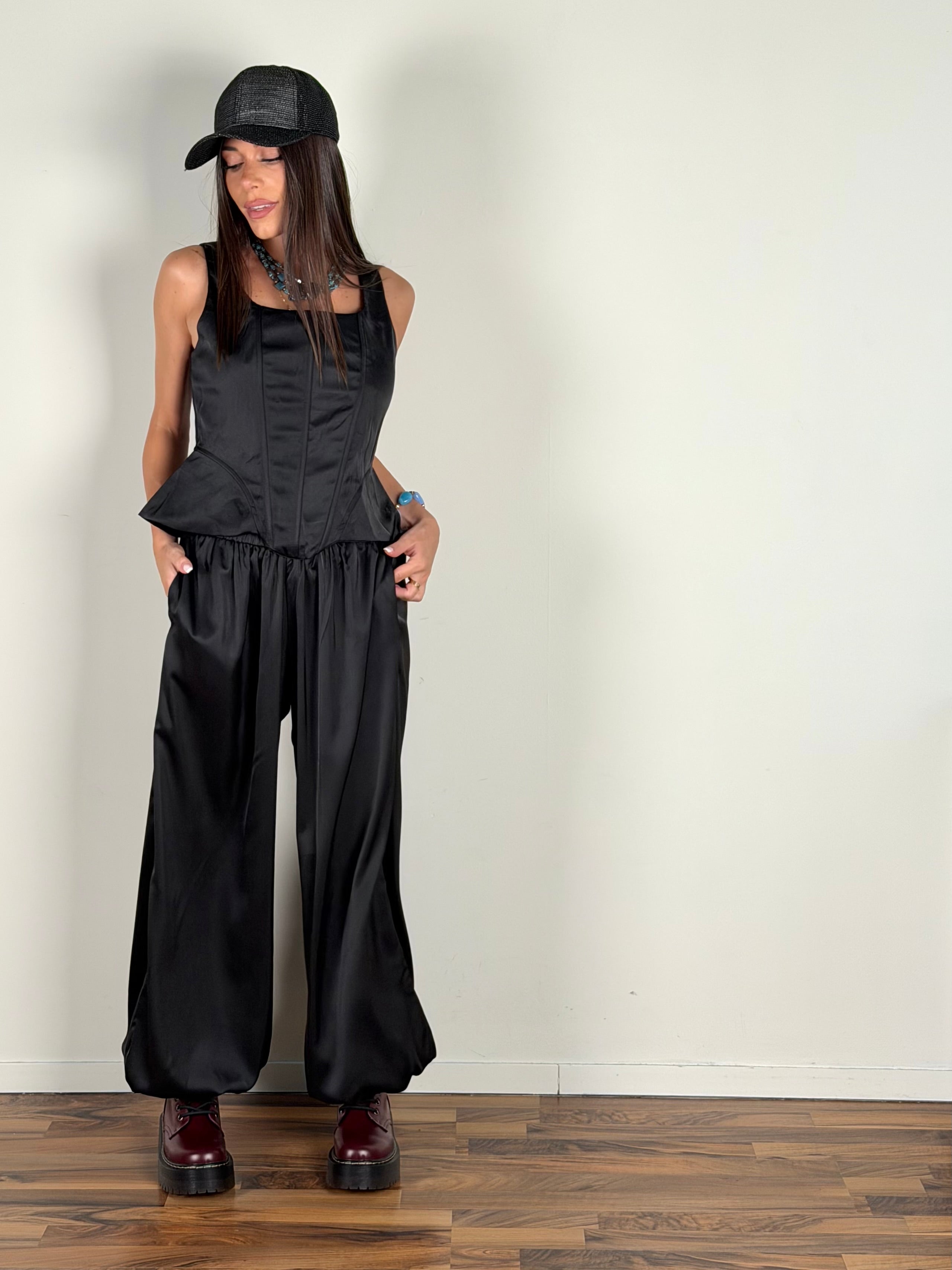 Completo premium Micaela nero