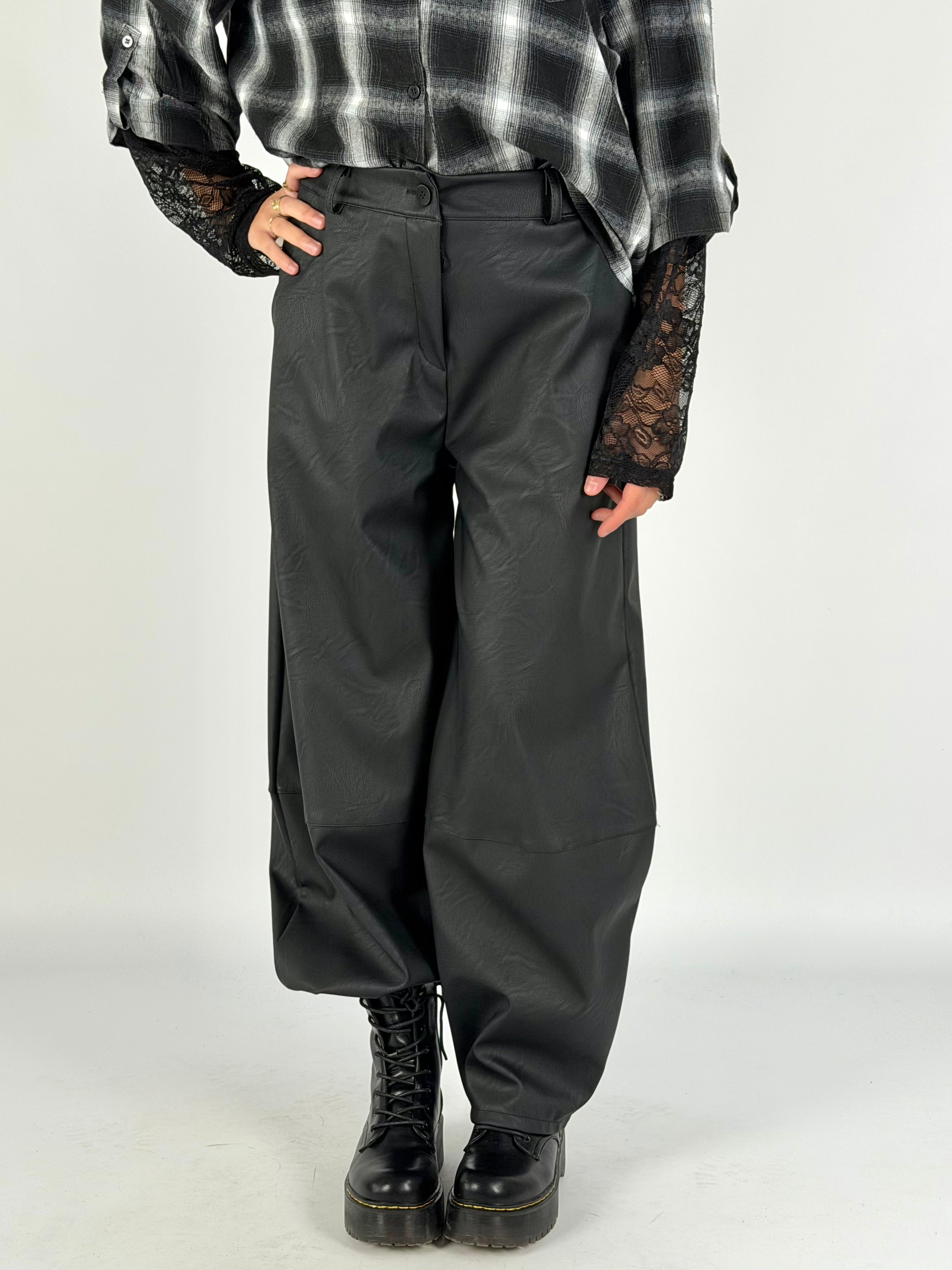 Pantalone balloon ecopelle nero