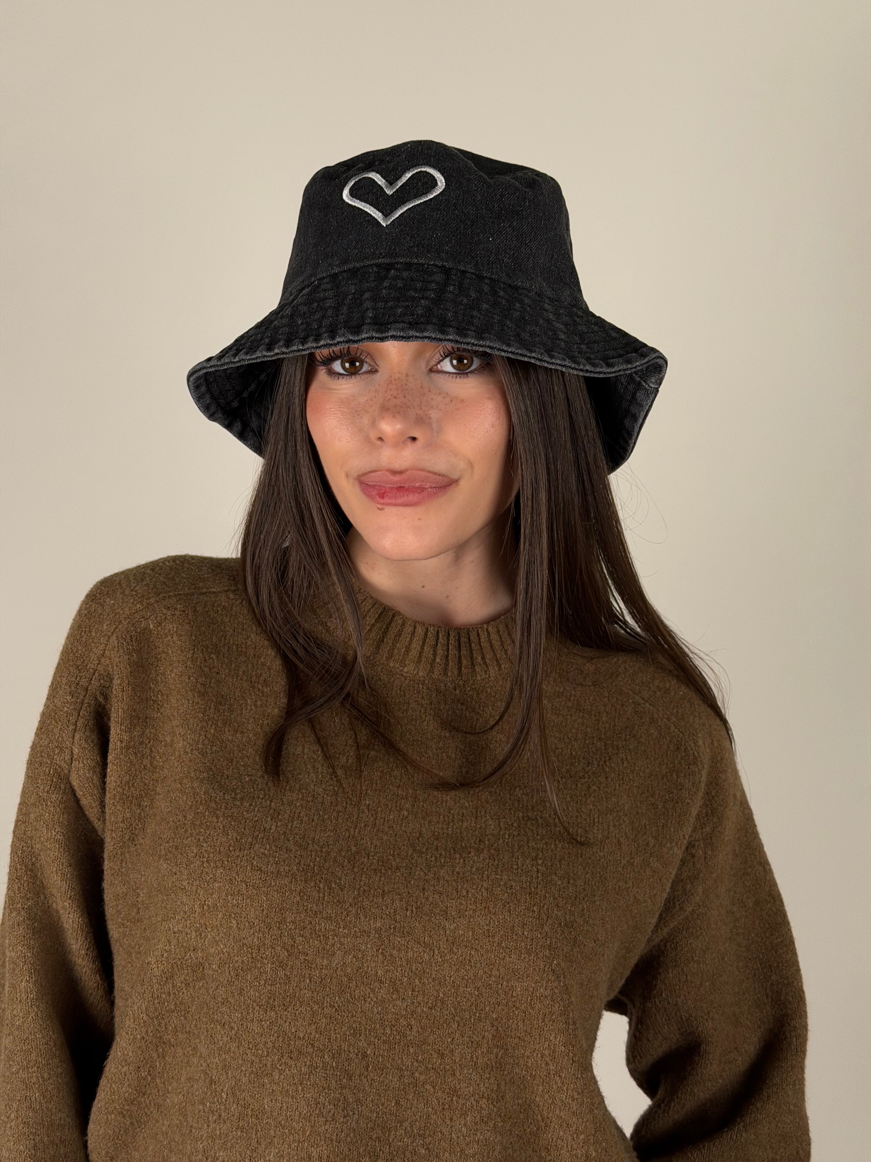 Cappello millennial jeans nero