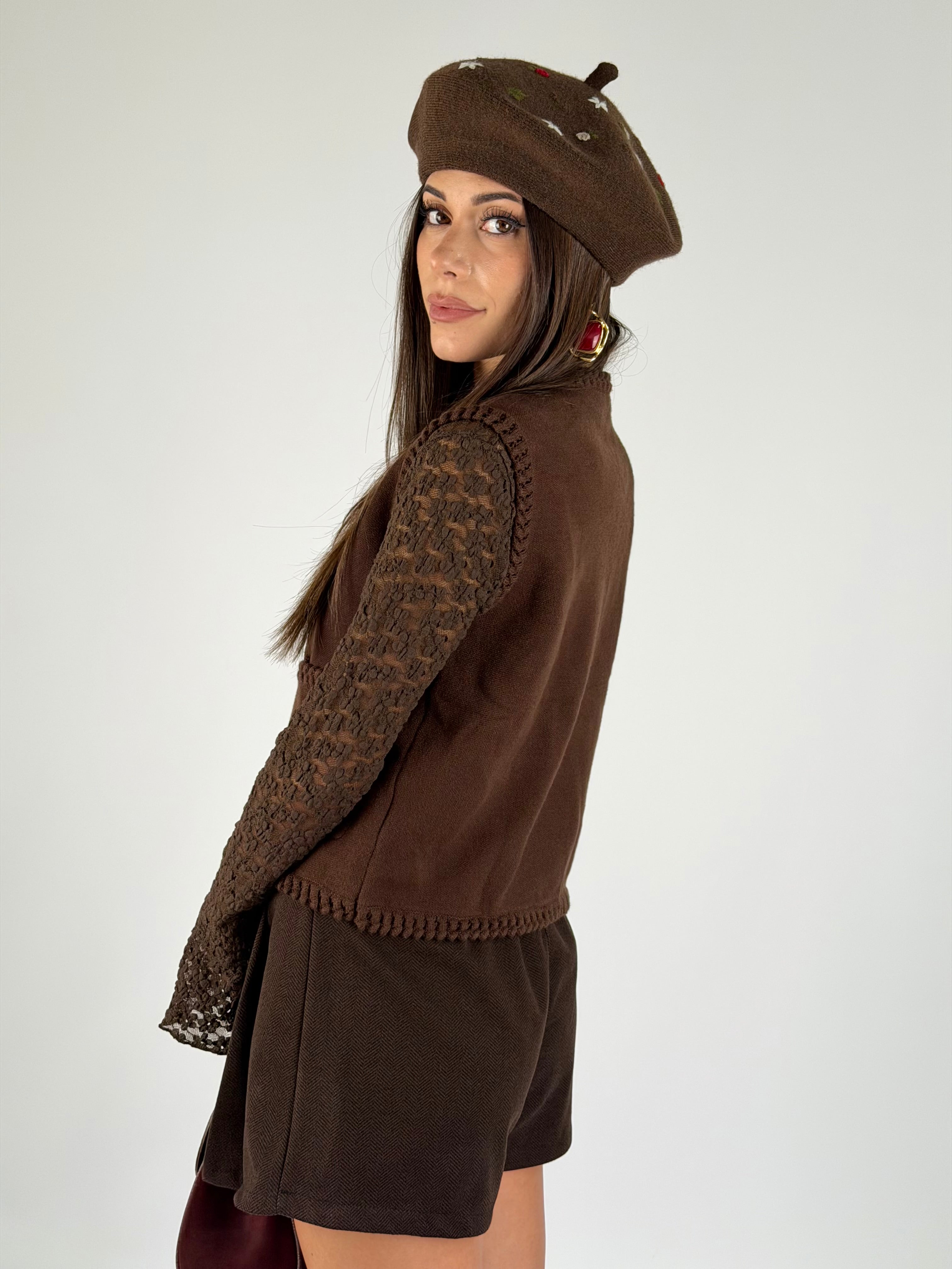 Gilet bottoni treccia moro