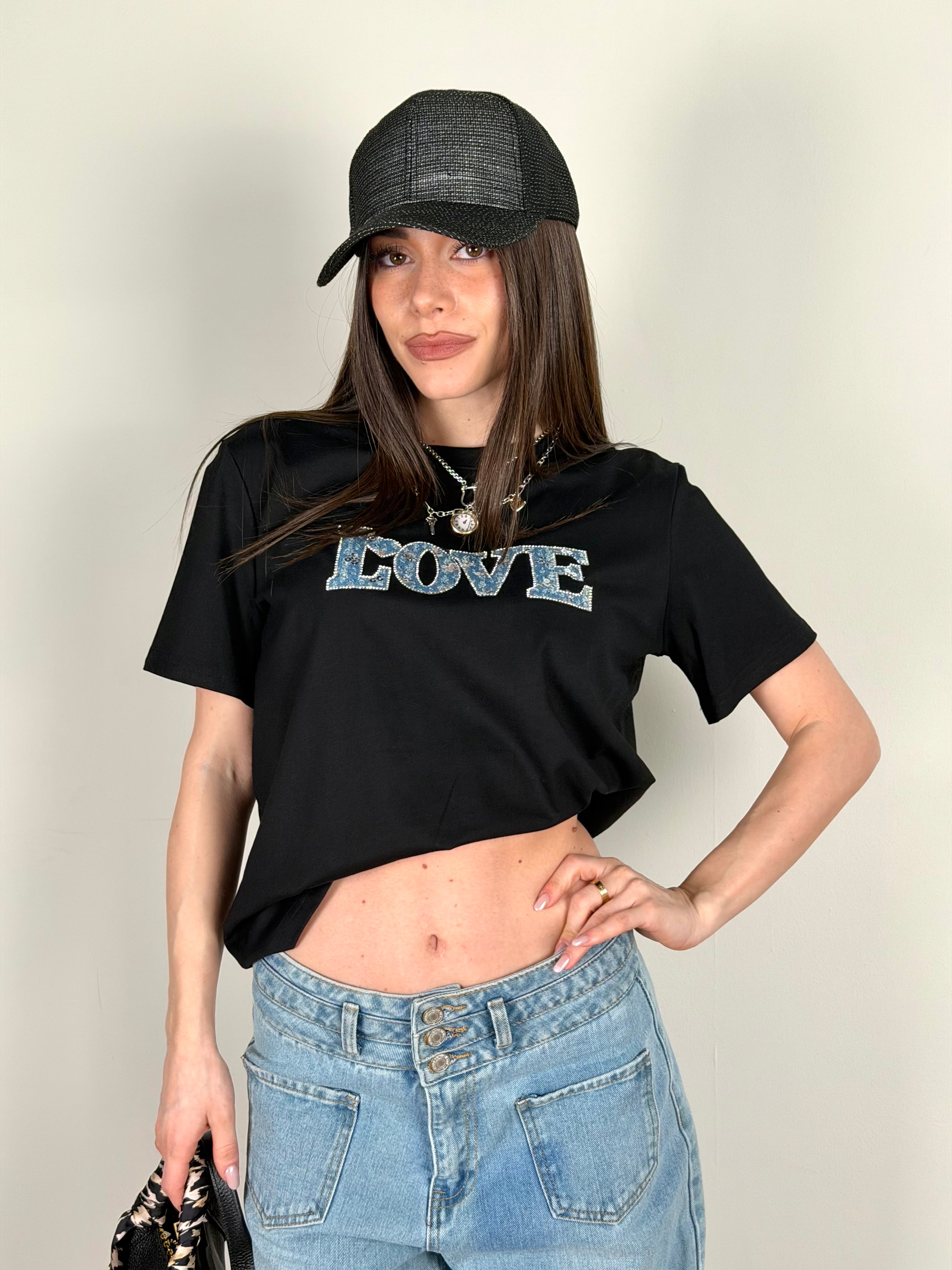 T-shirt love denim nera