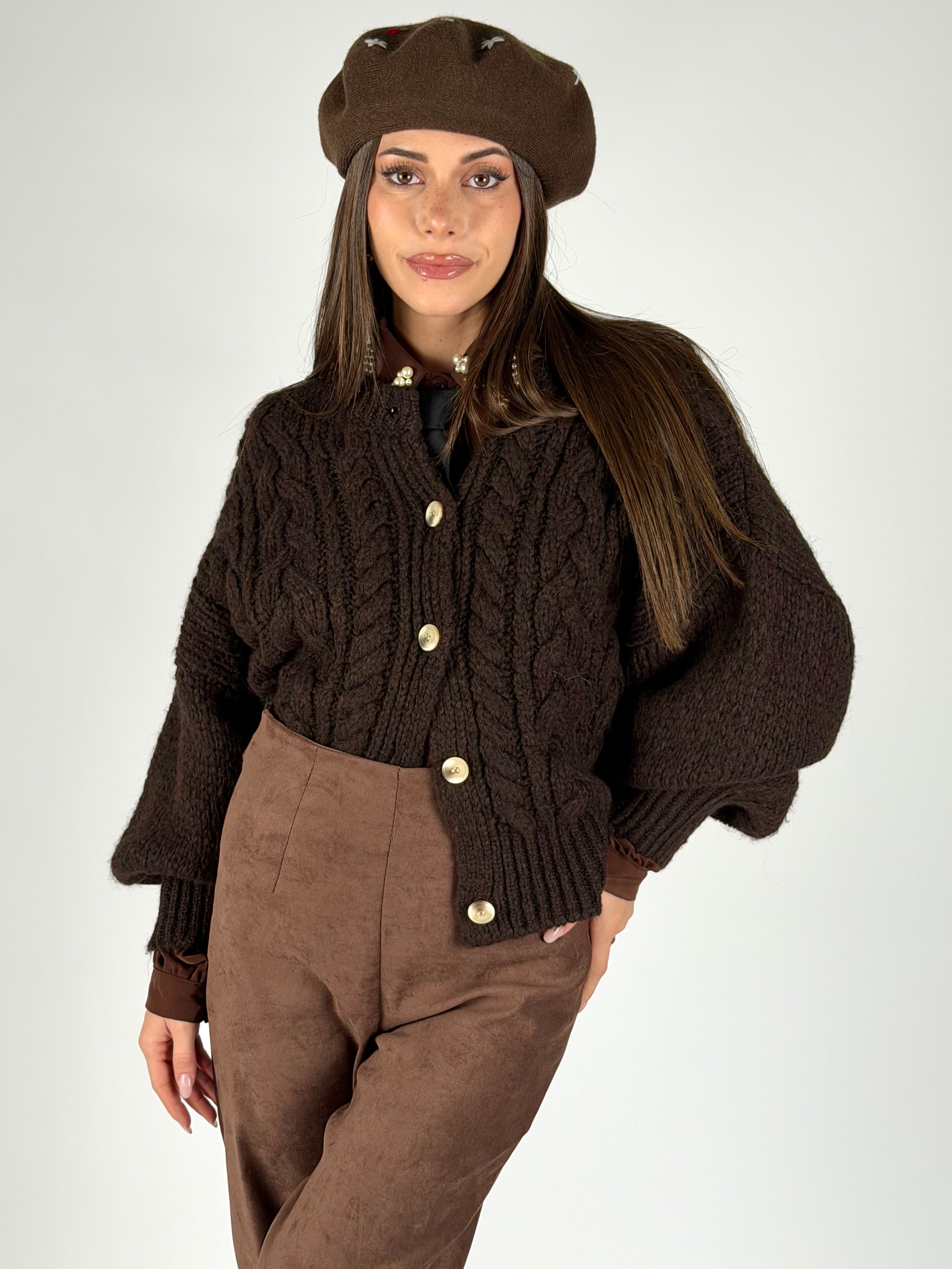 Maglia Cardigan bottoni treccia moro