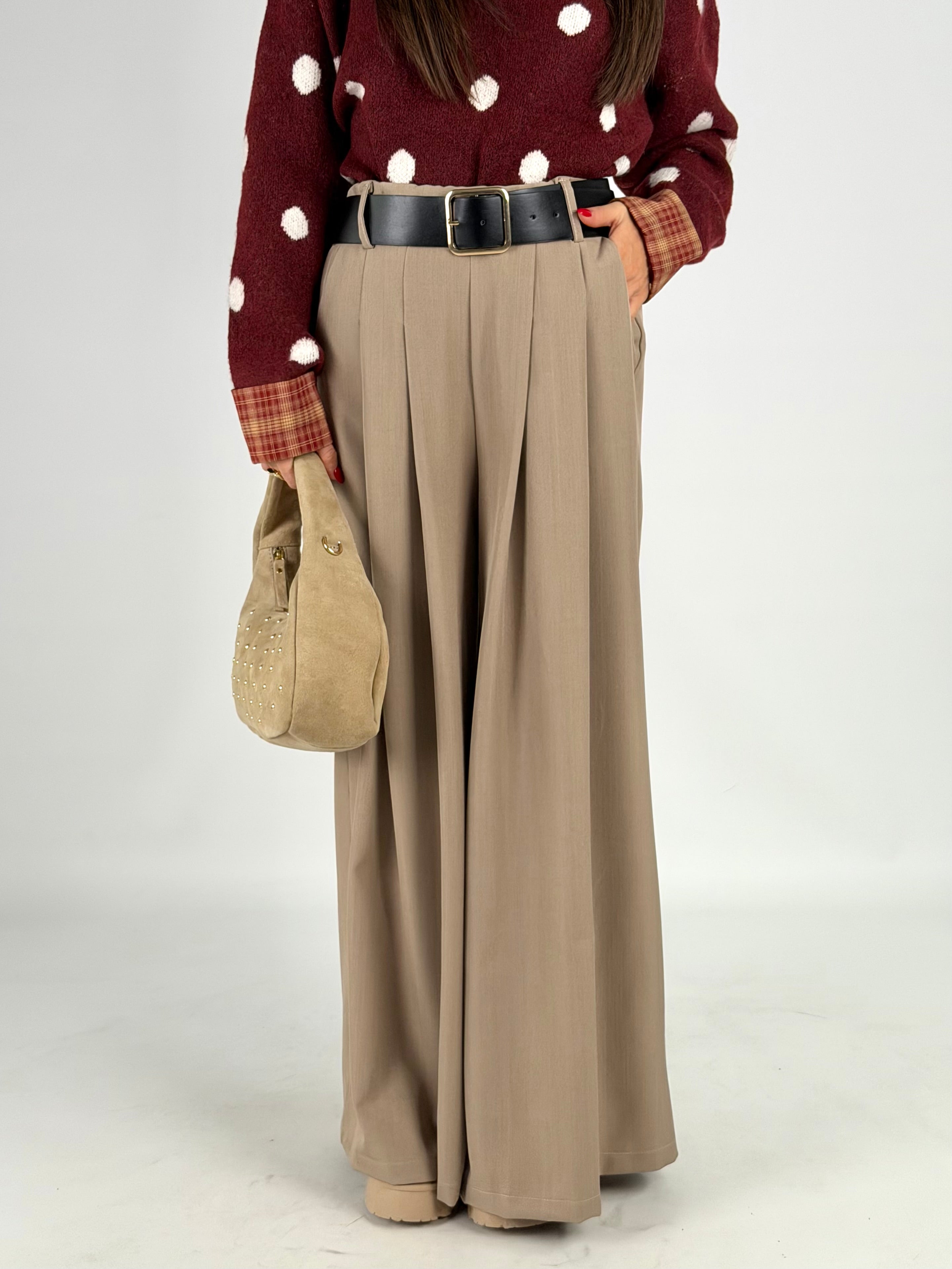 Pantalone palazzo con cinta beige