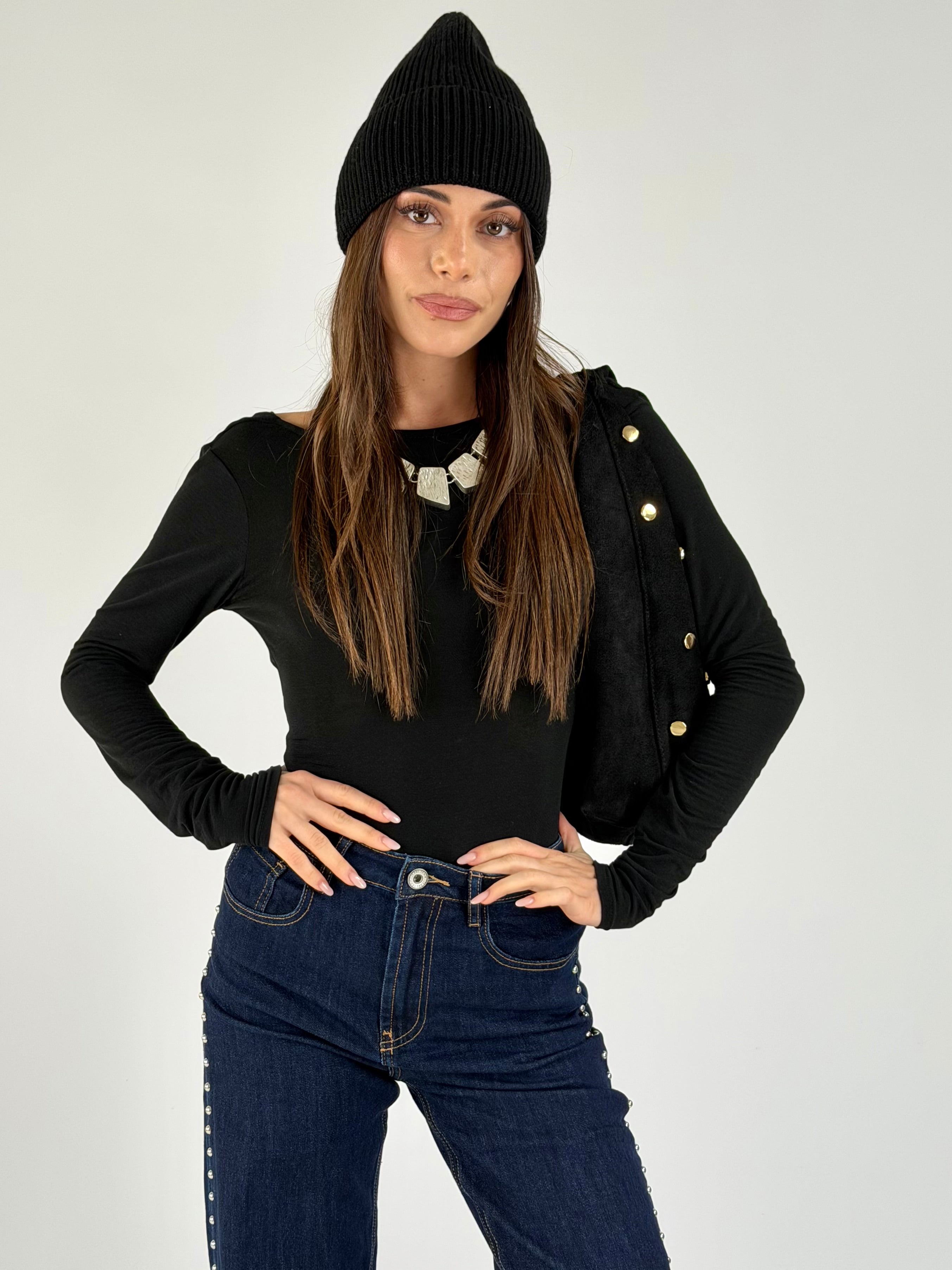 Maglia scollo retro nero