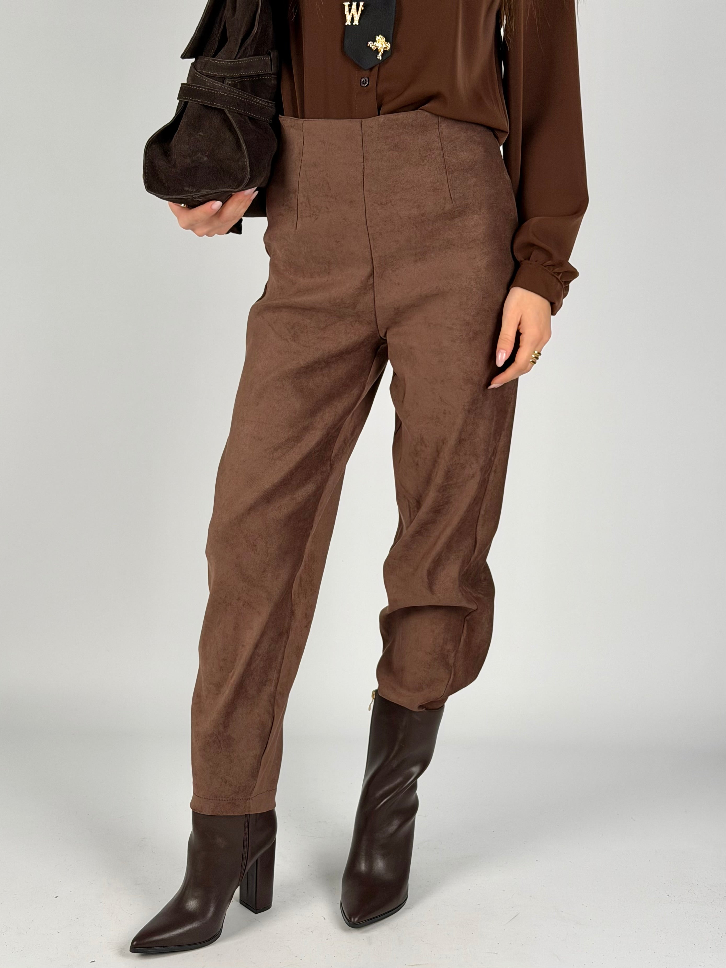 Pantalone scamosciato moro