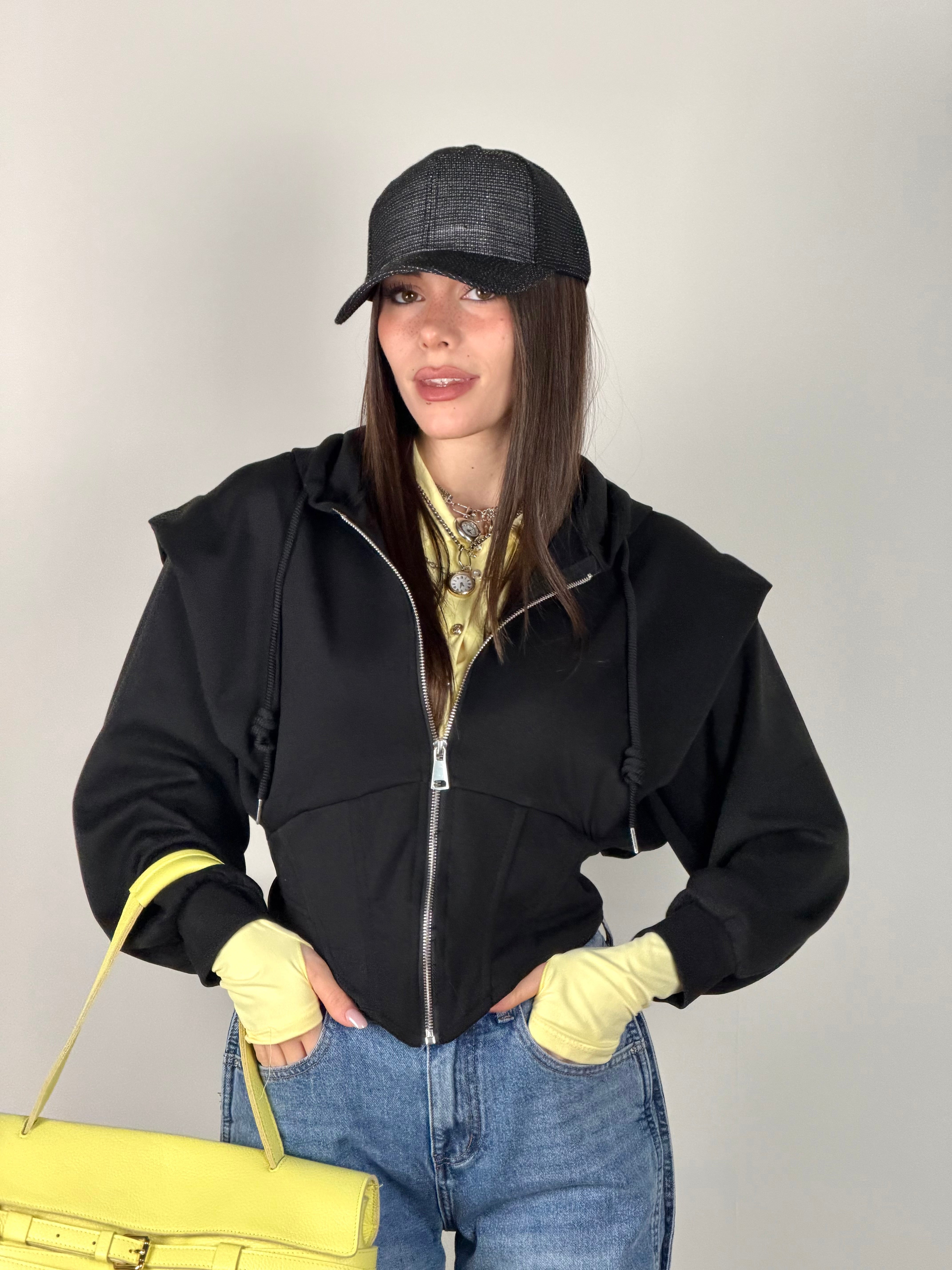 Felpa Rubacuori nera