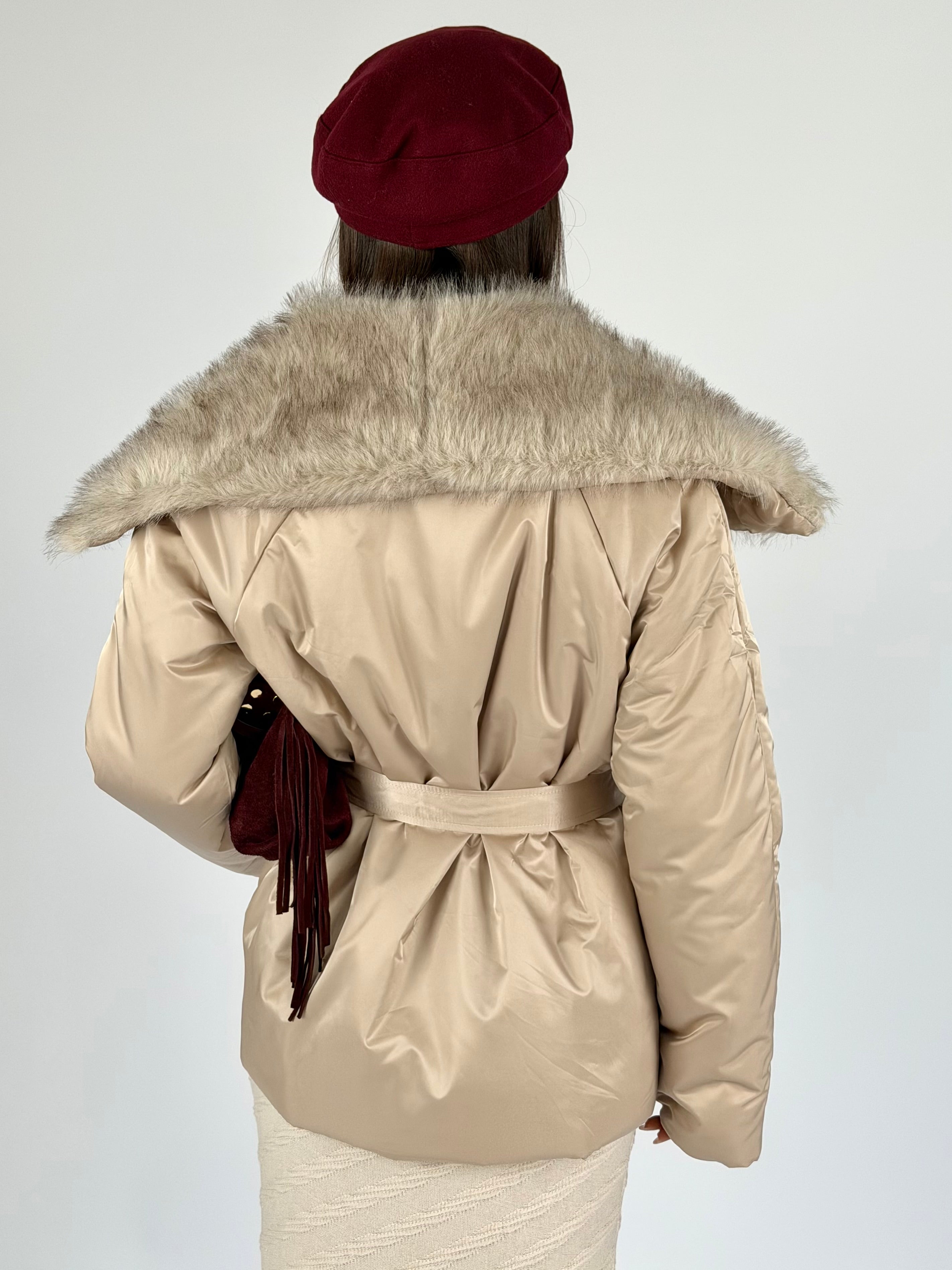 Piumino maxi eco pelliccia beige