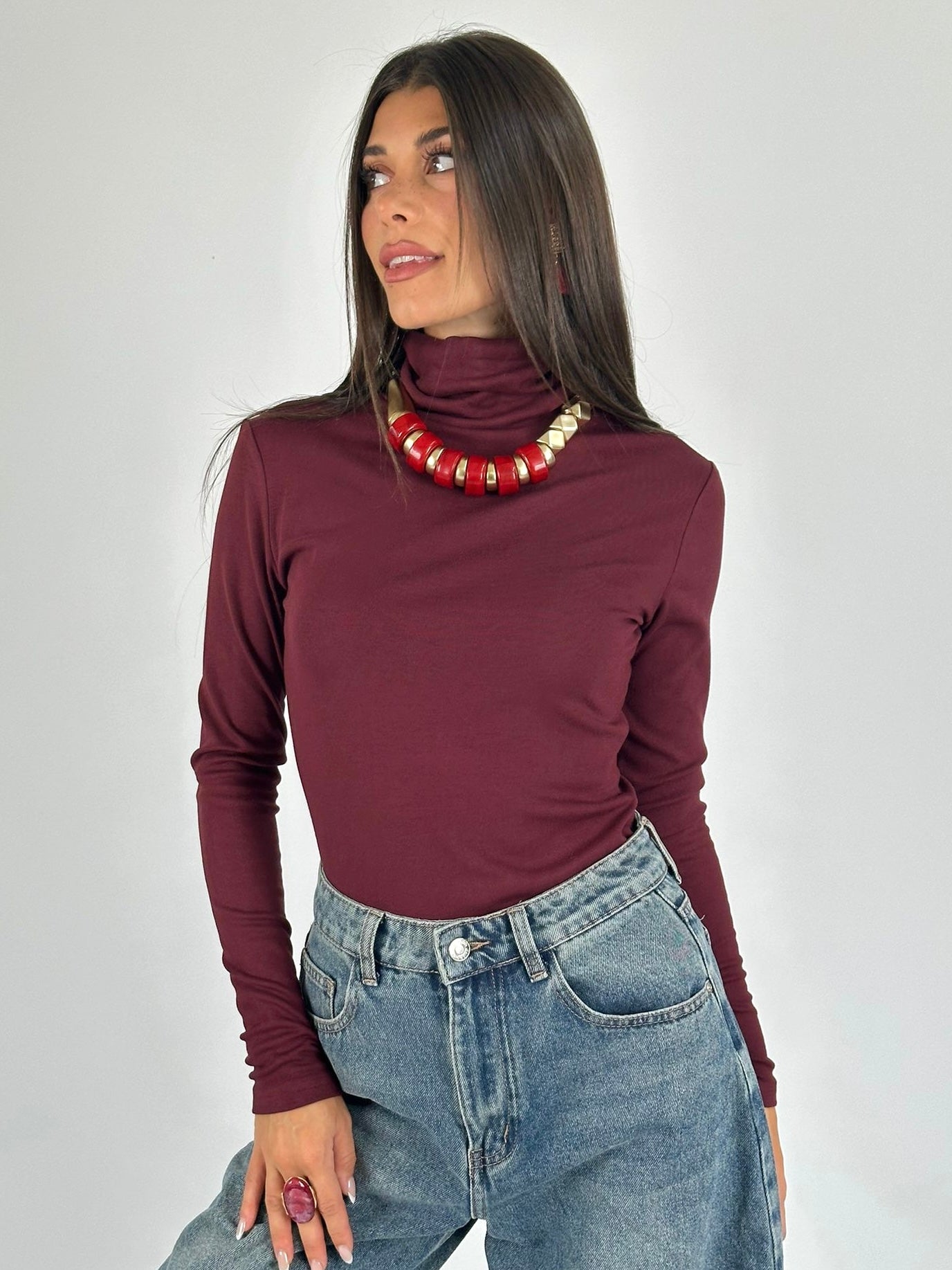 Maglia collo alto bordeaux