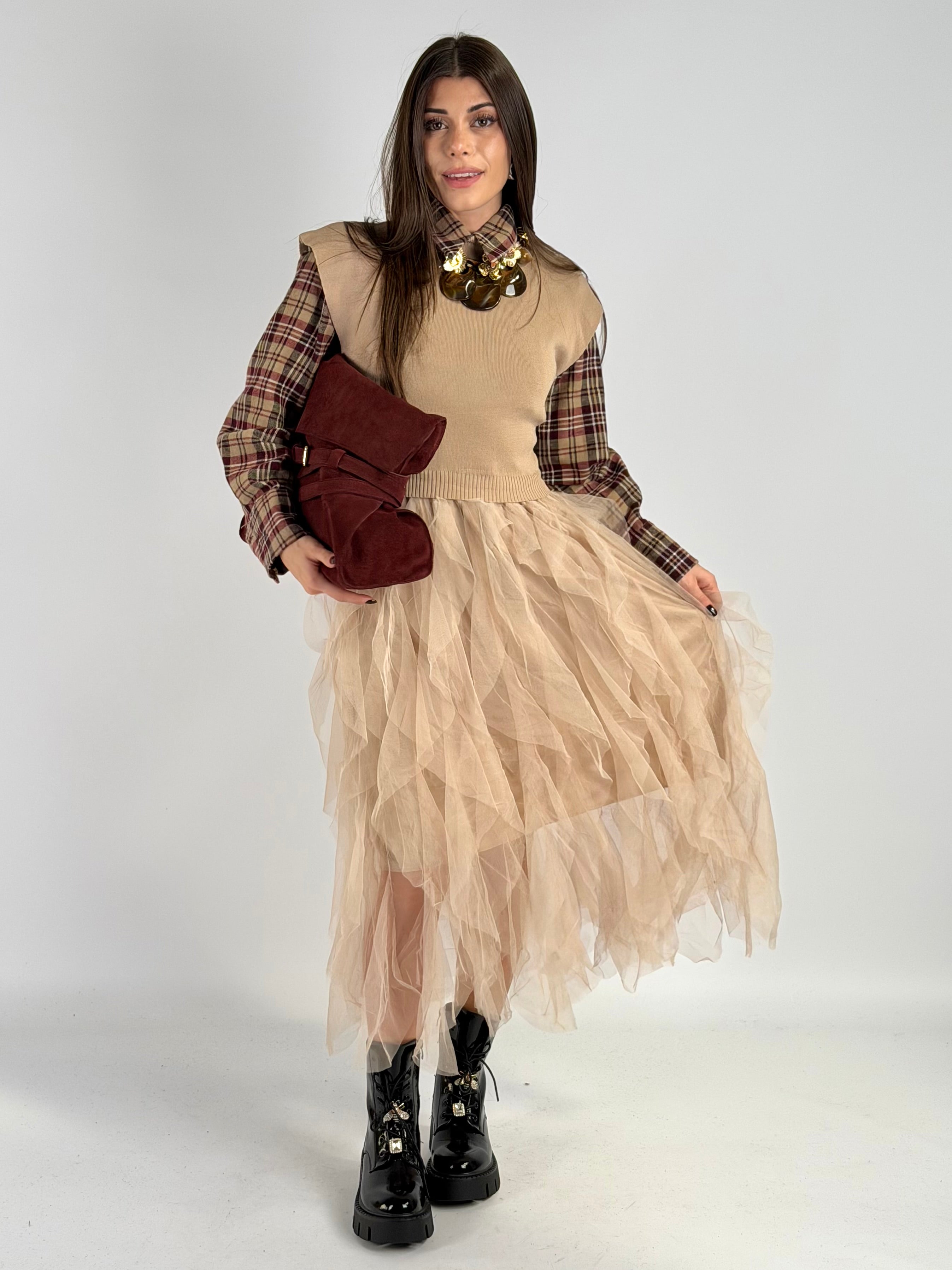 Abito tulle beige