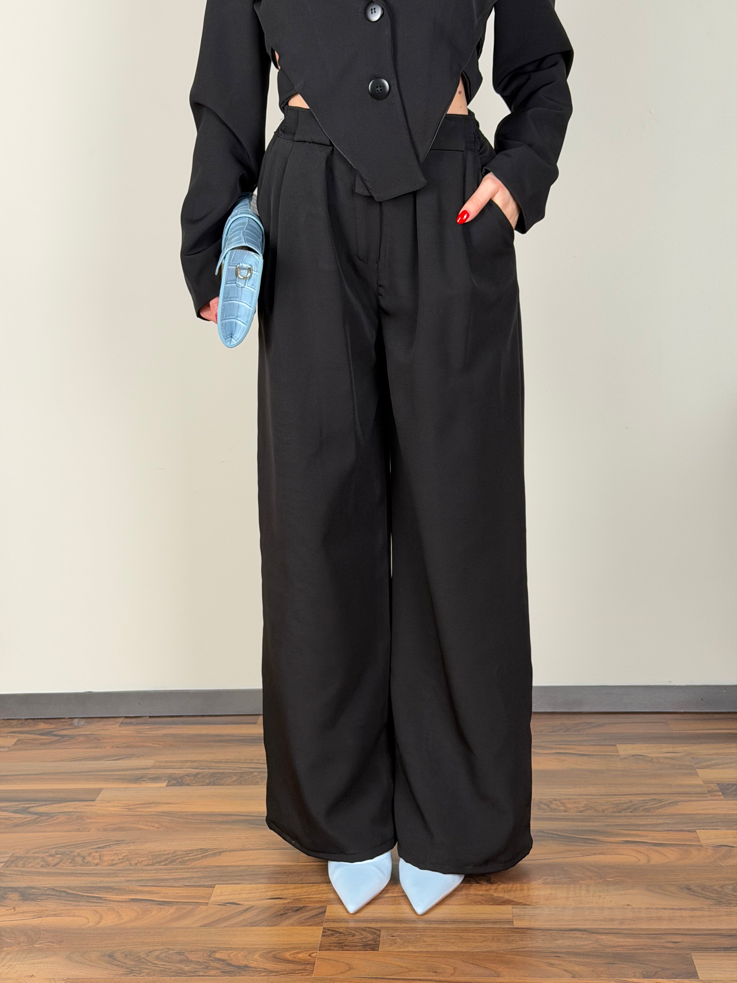 Completo Manhattan nero