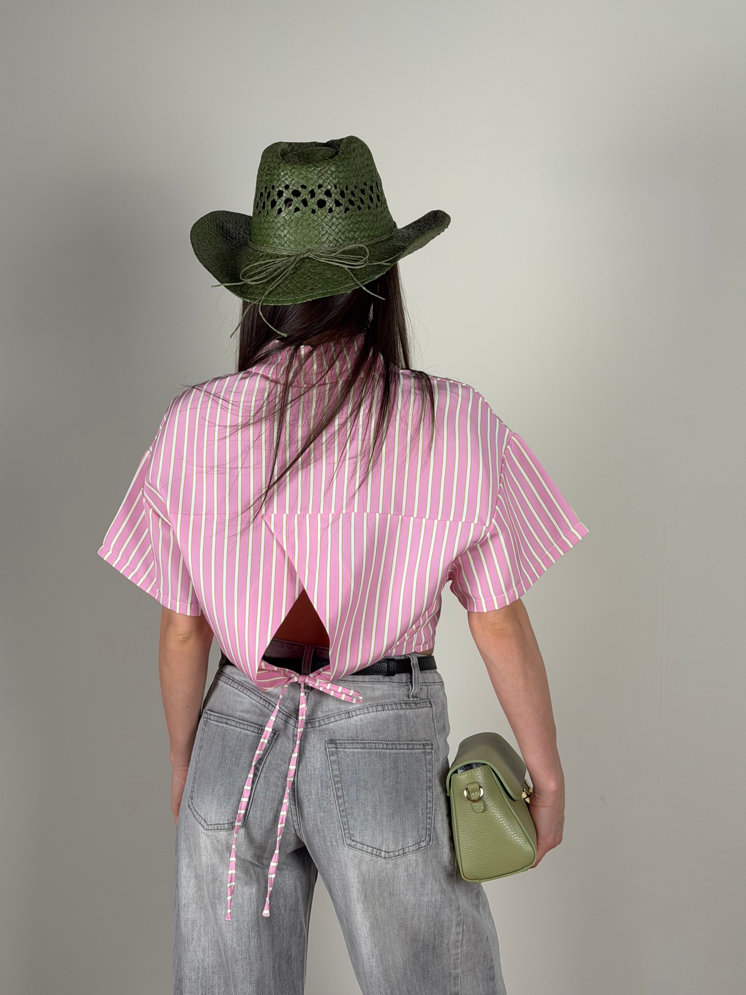 Camicia gessata fiocco rosa