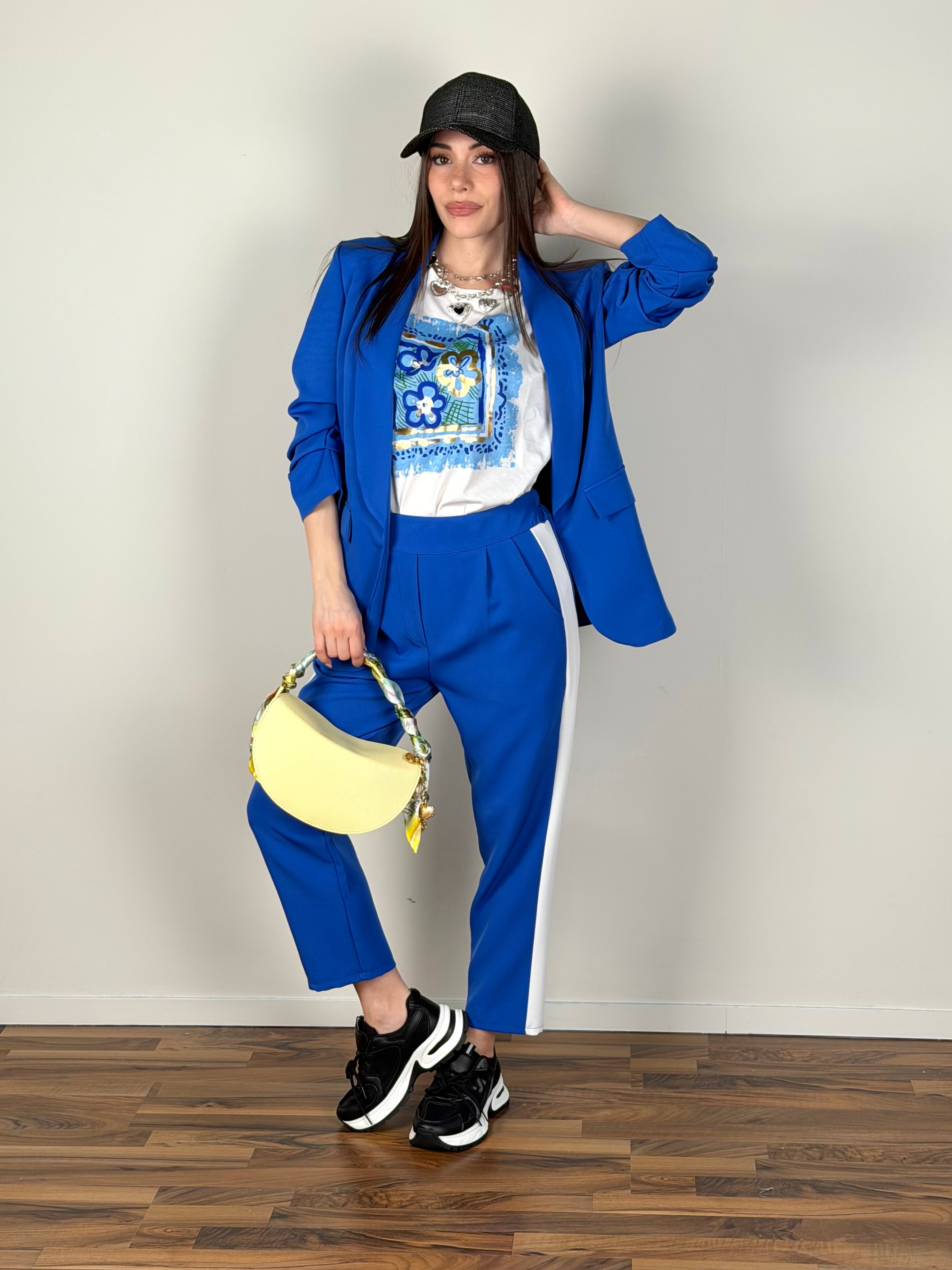 Completo YLE blu elettrico