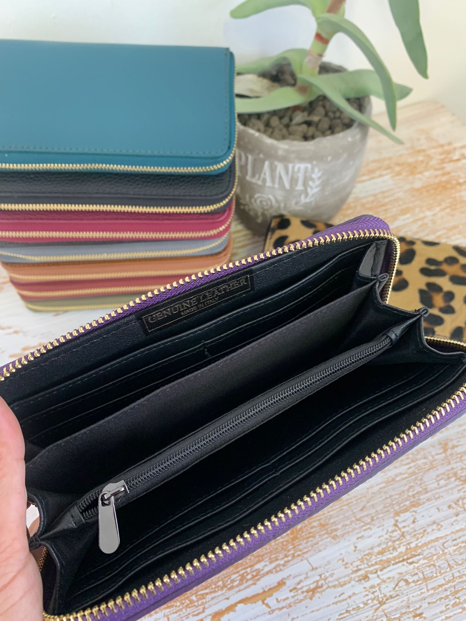 Portafogli grande con zip