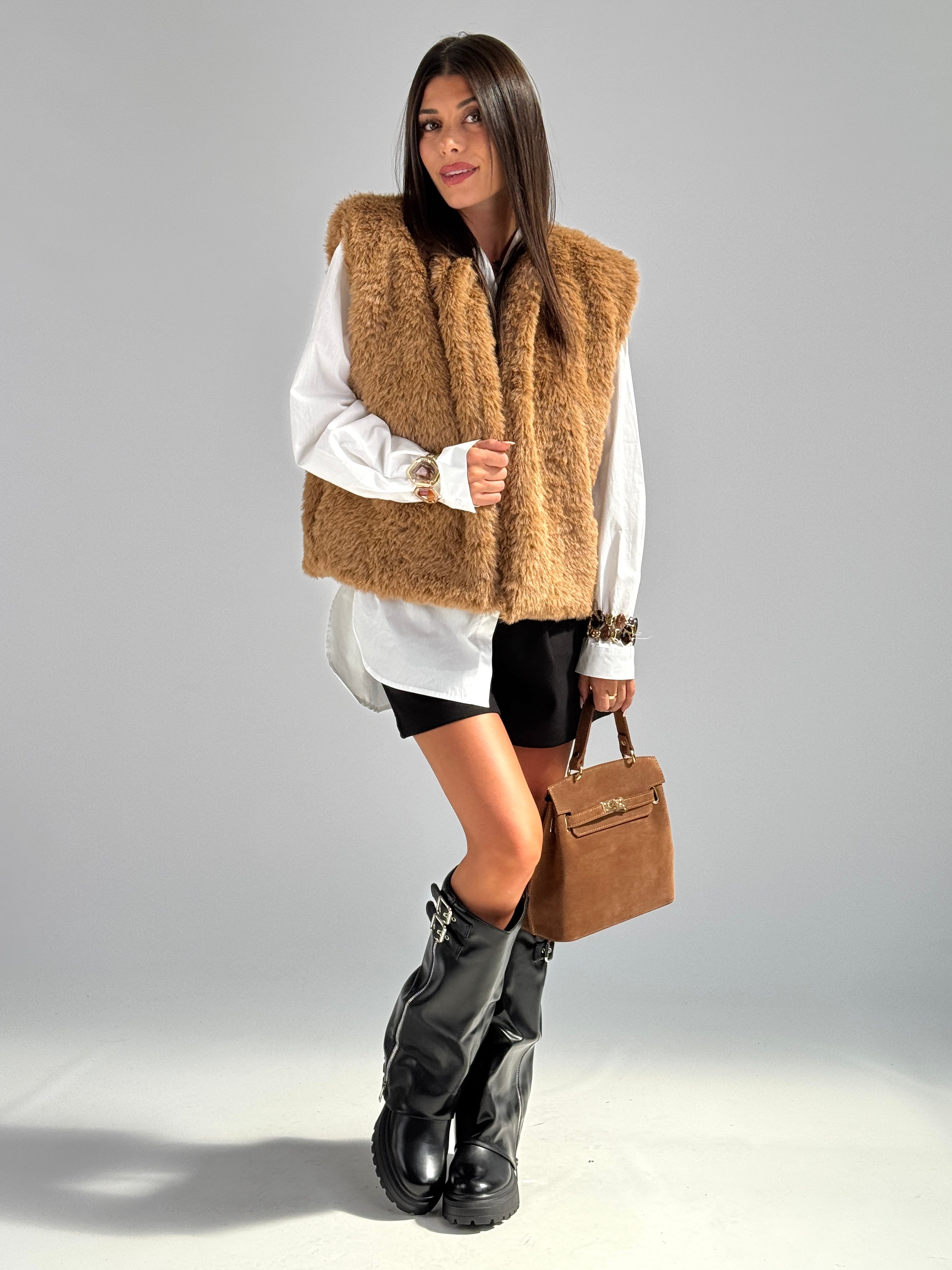 Smanicato eco pelliccia Maddison tabacco