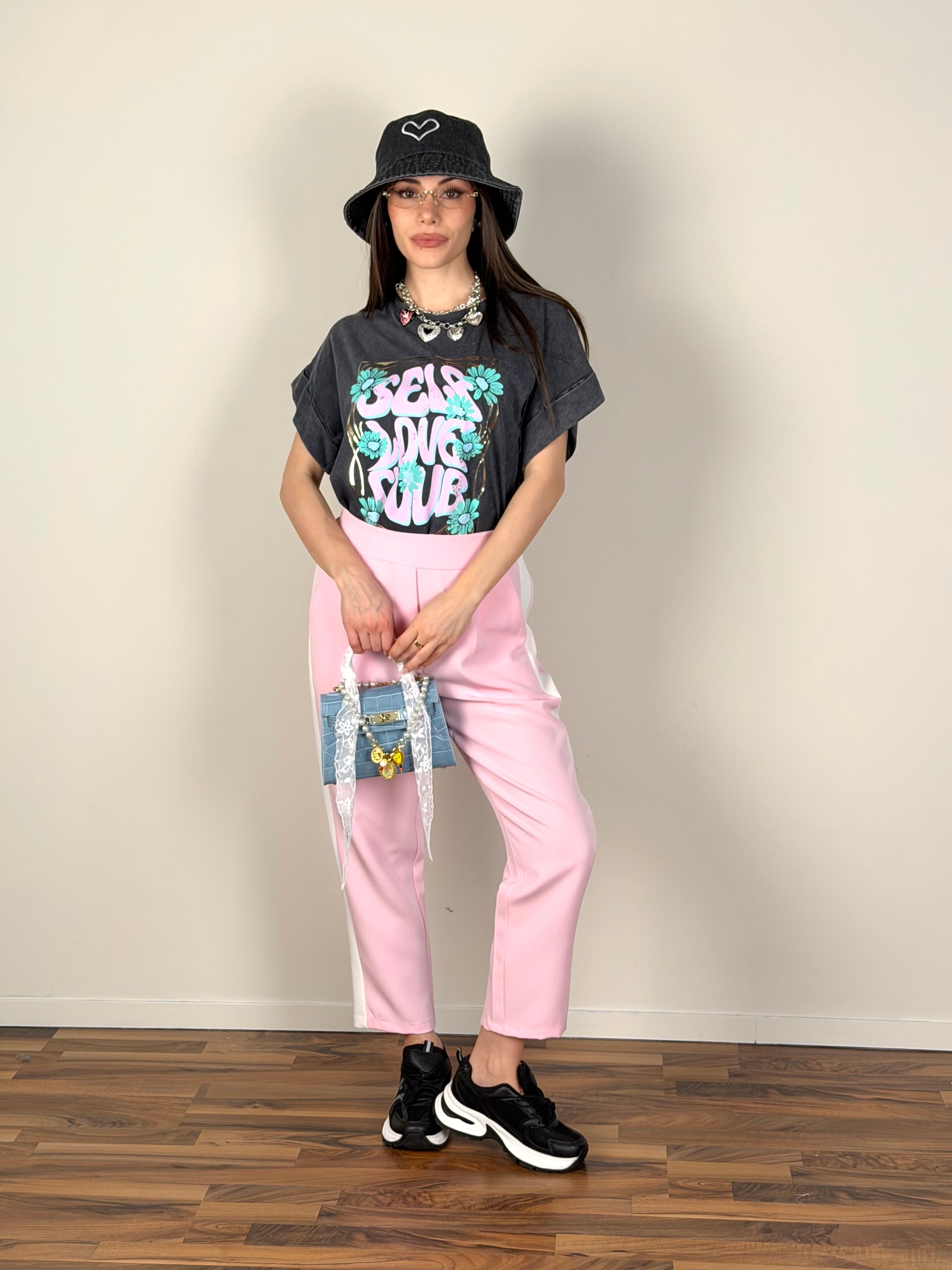 Completo YLE rosa chiaro