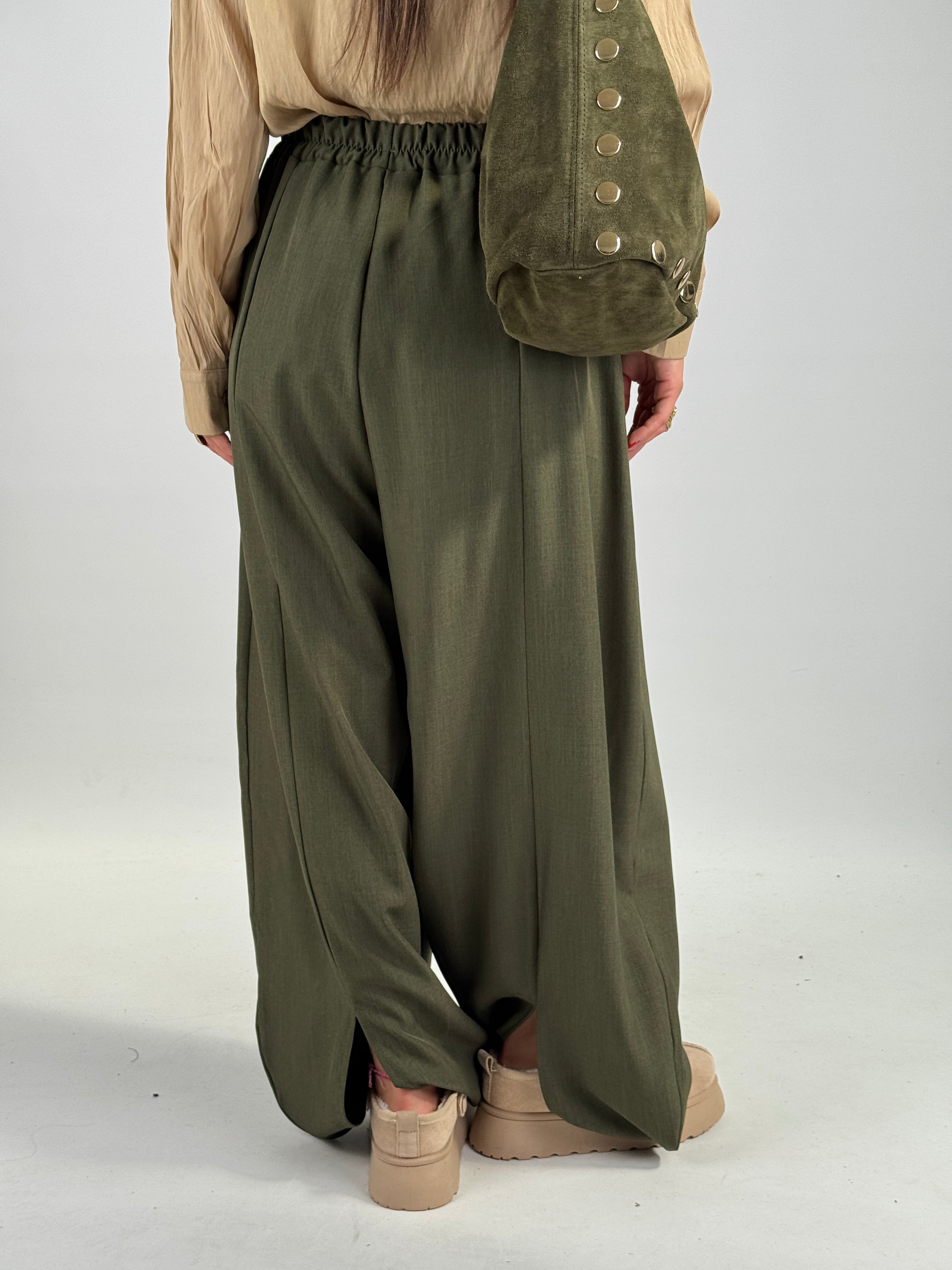 Pantalone spacchi verde