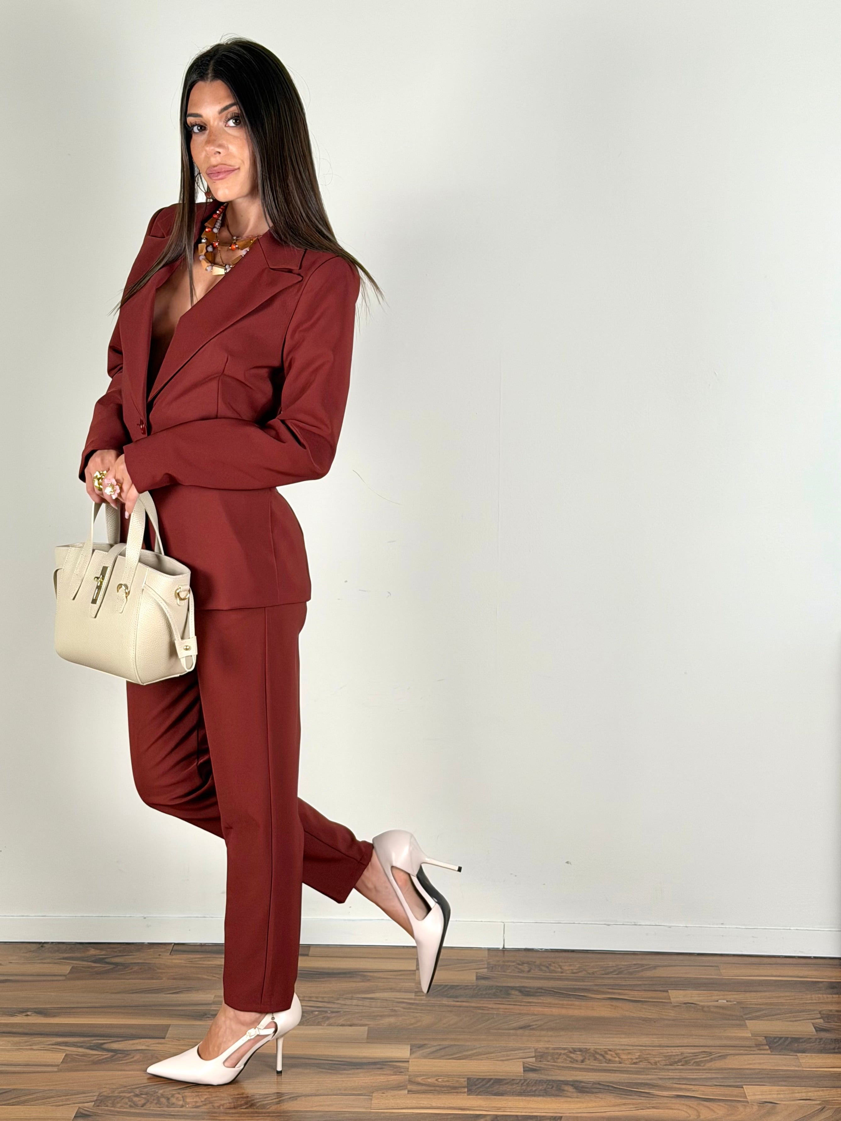 Completo Ashley coccio NEW COLLECTION
