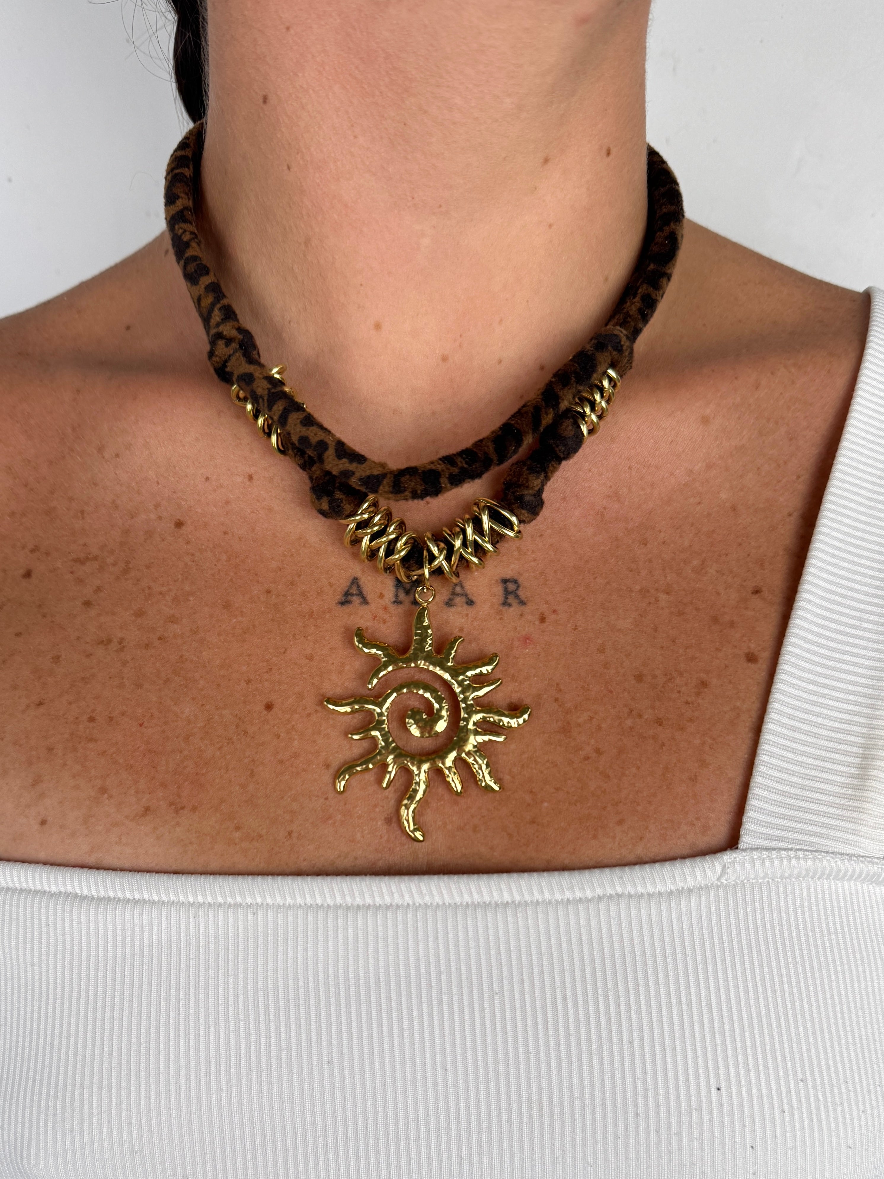 Collana corda leopardata sole